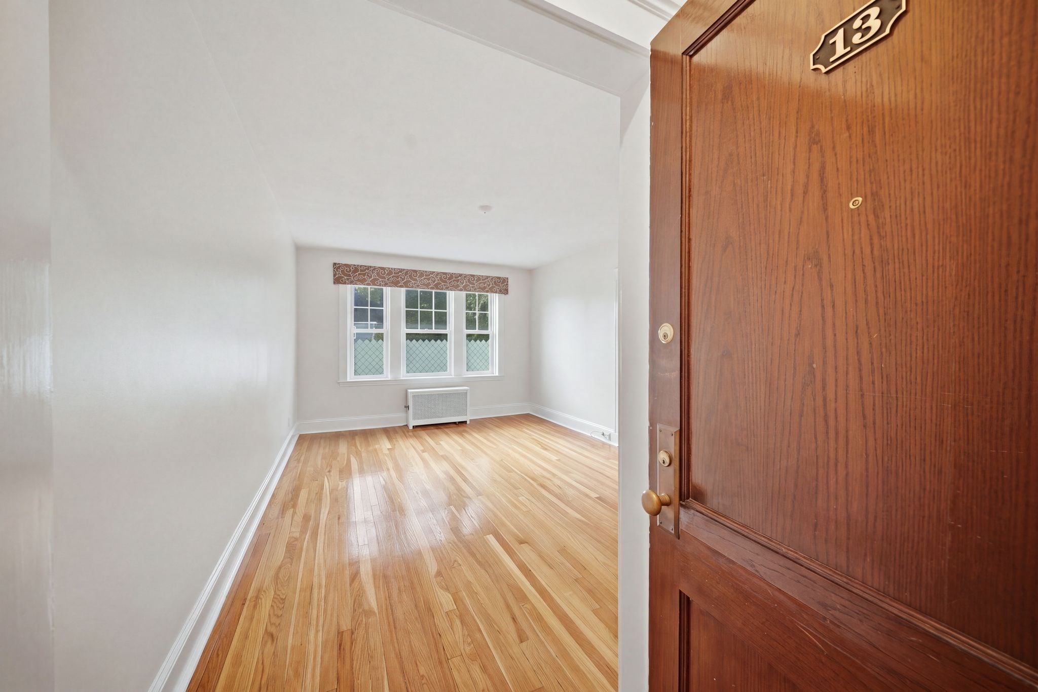 Condominium at 520 High St # 13B, Medford MA 02155, Medford, photo 8 of 28