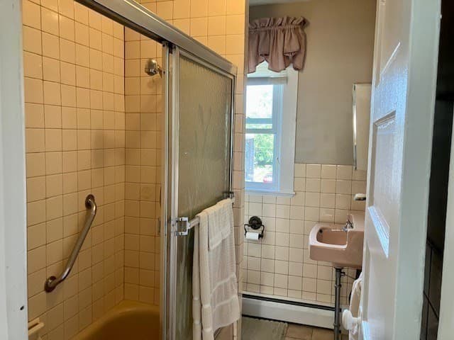 2 Family - 2 Units Up/Down at 24 Dover St., Fairhaven MA 02719, Fairhaven, photo 16 of 23