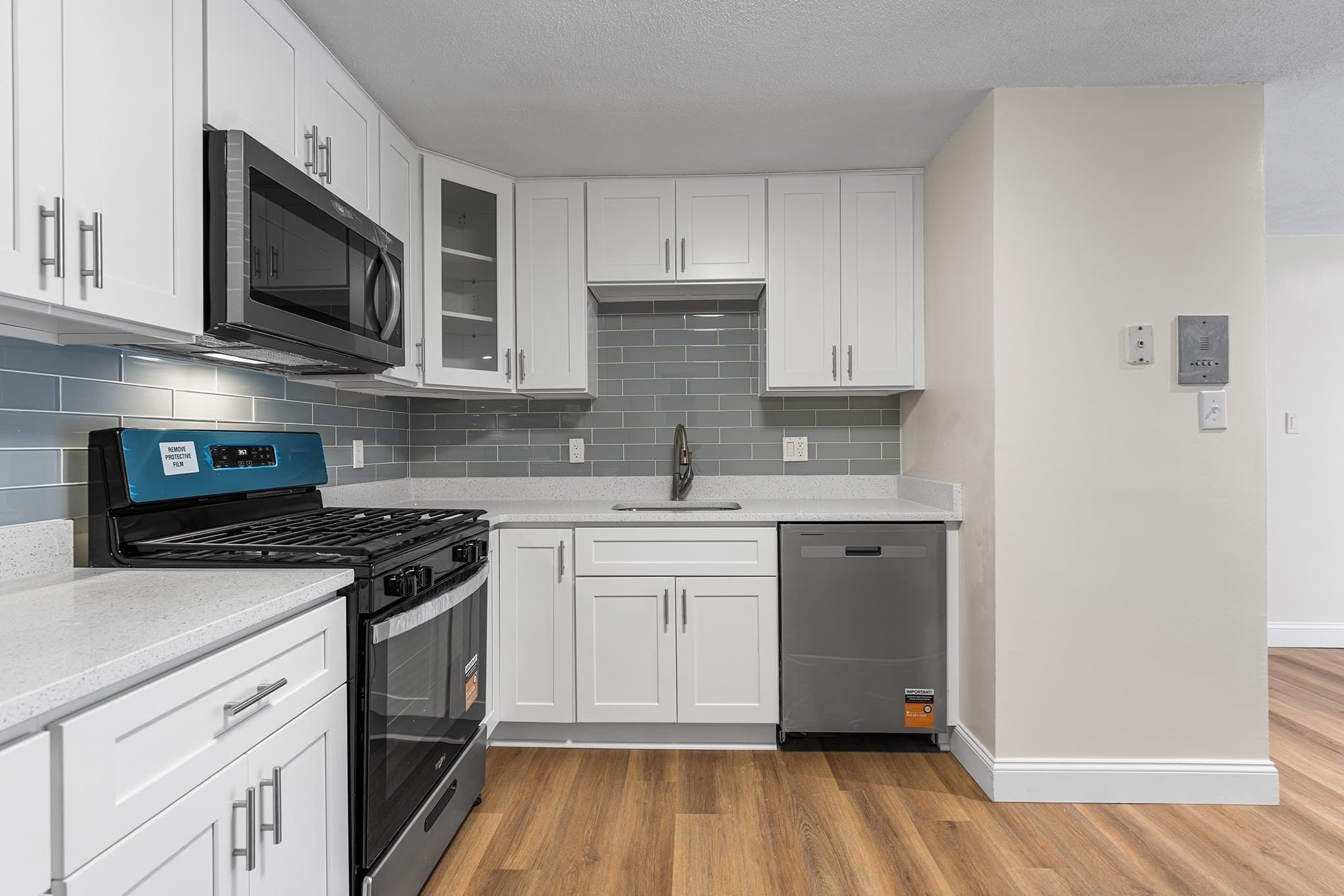 Condominium at 16 Kenmar Dr # 138, Billerica MA 01821, Billerica, photo 6 of 25