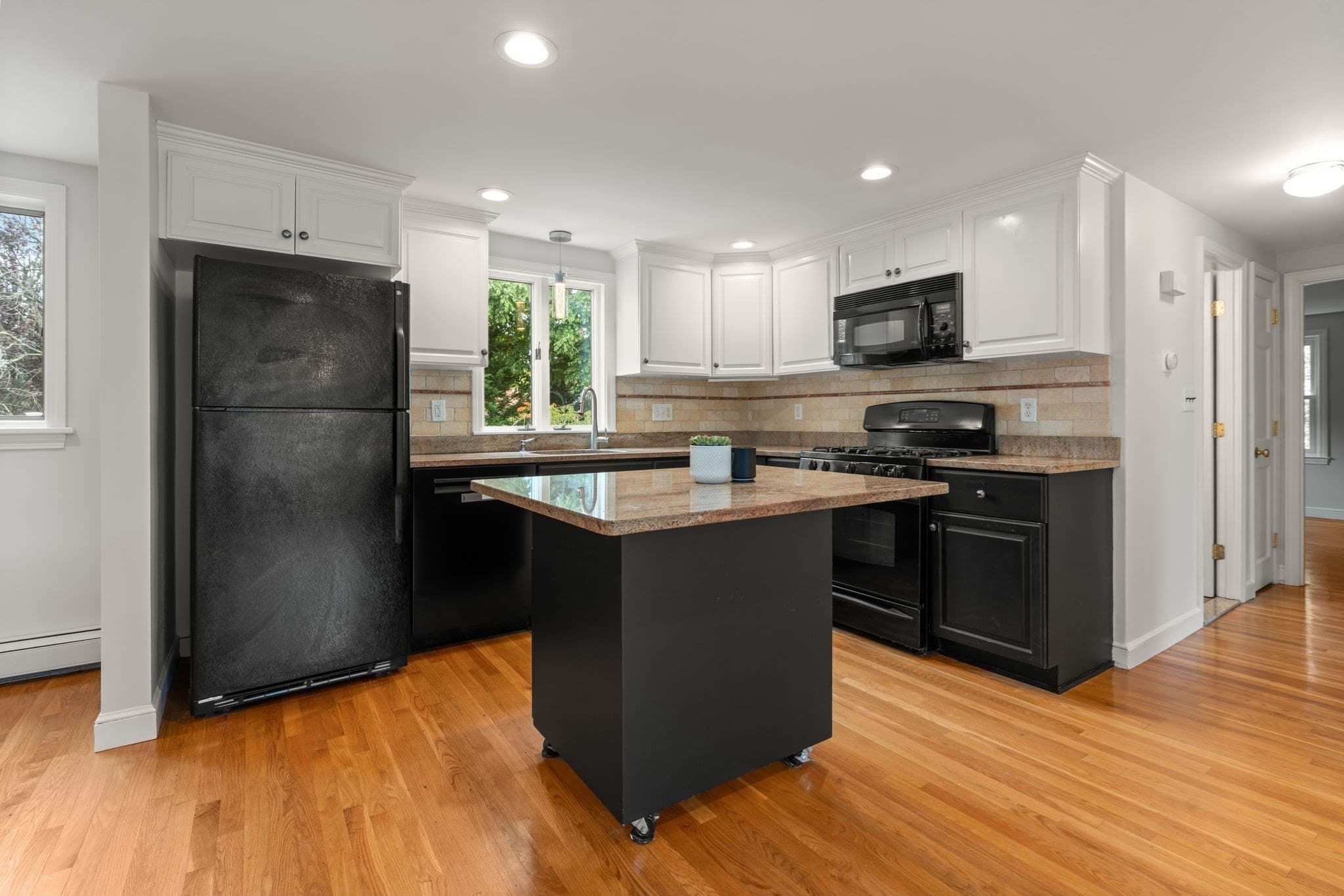 Single Family Residence at 358 Central Ave, Dedham MA 02026, Dedham, photo 7 of 30