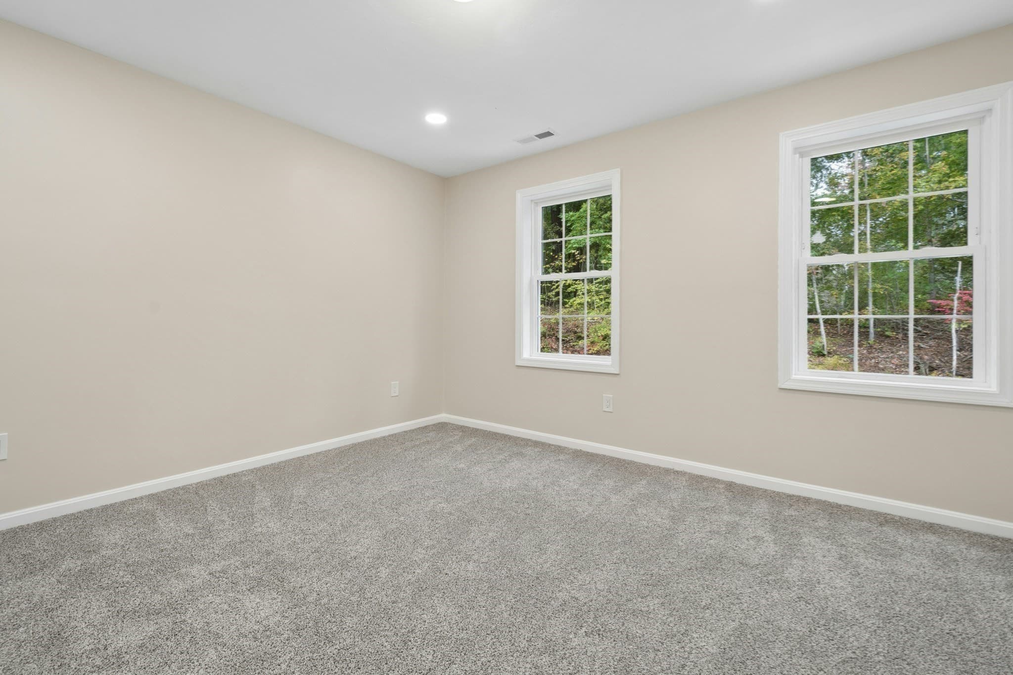 Single Family Residence at 329 Mason Rd. Ext., Dudley MA 01571, Dudley, photo 28 of 42