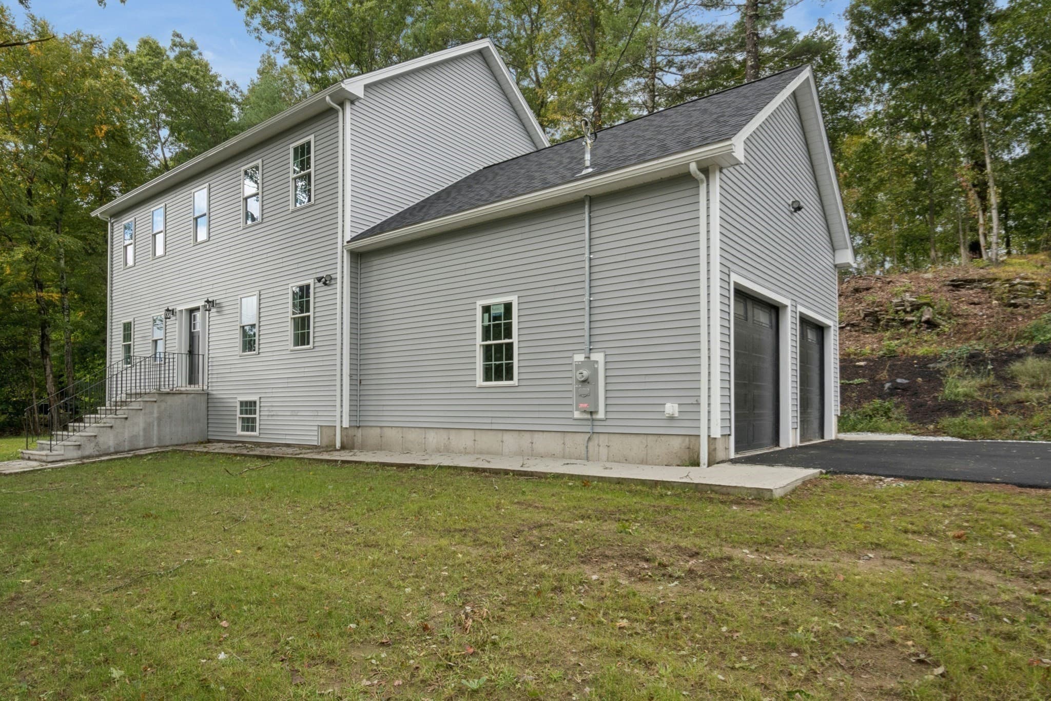 Single Family Residence at 329 Mason Rd. Ext., Dudley MA 01571, Dudley, photo 41 of 42