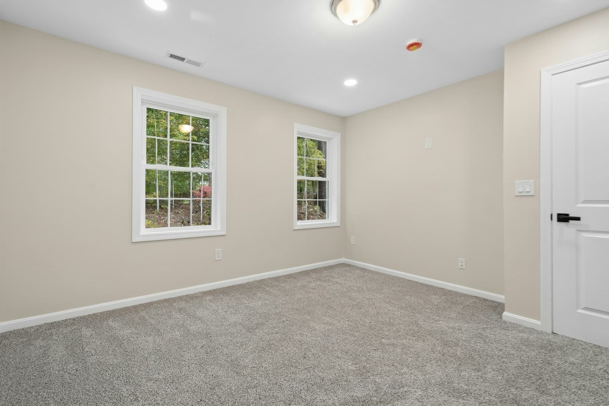 Single Family Residence at 329 Mason Rd. Ext., Dudley MA 01571, Dudley, photo 29 of 42