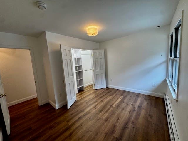 Single Family Residence at 316 Walnut Plain Rd, Rochester MA 02770, Rochester, photo 16 of 39