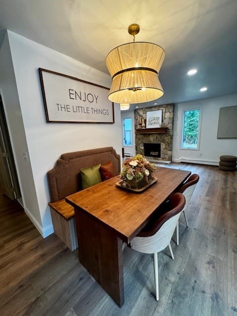 Single Family Residence at 316 Walnut Plain Rd, Rochester MA 02770, Rochester, photo 11 of 39