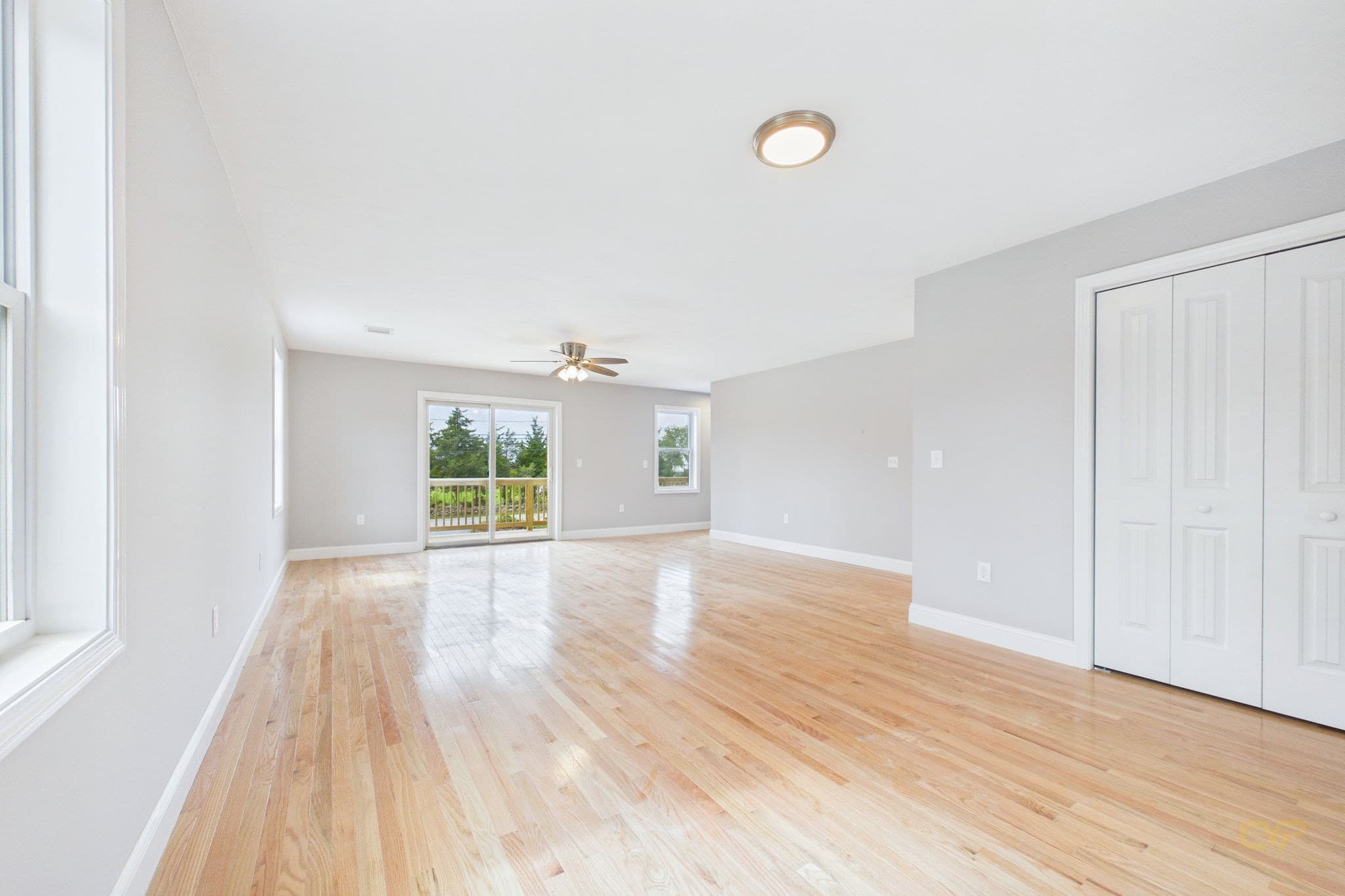 Single Family Residence at 831 Sconticut Neck Rd., Fairhaven MA 02719, Fairhaven, photo 4 of 26