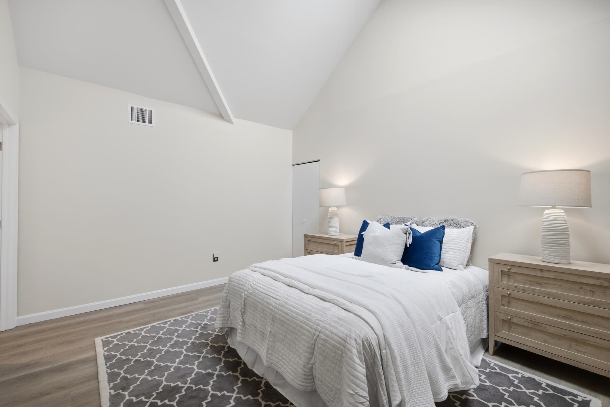 Condominium at 94 Newbury Ave # 402, Quincy MA 02171, Quincy, photo 22 of 41