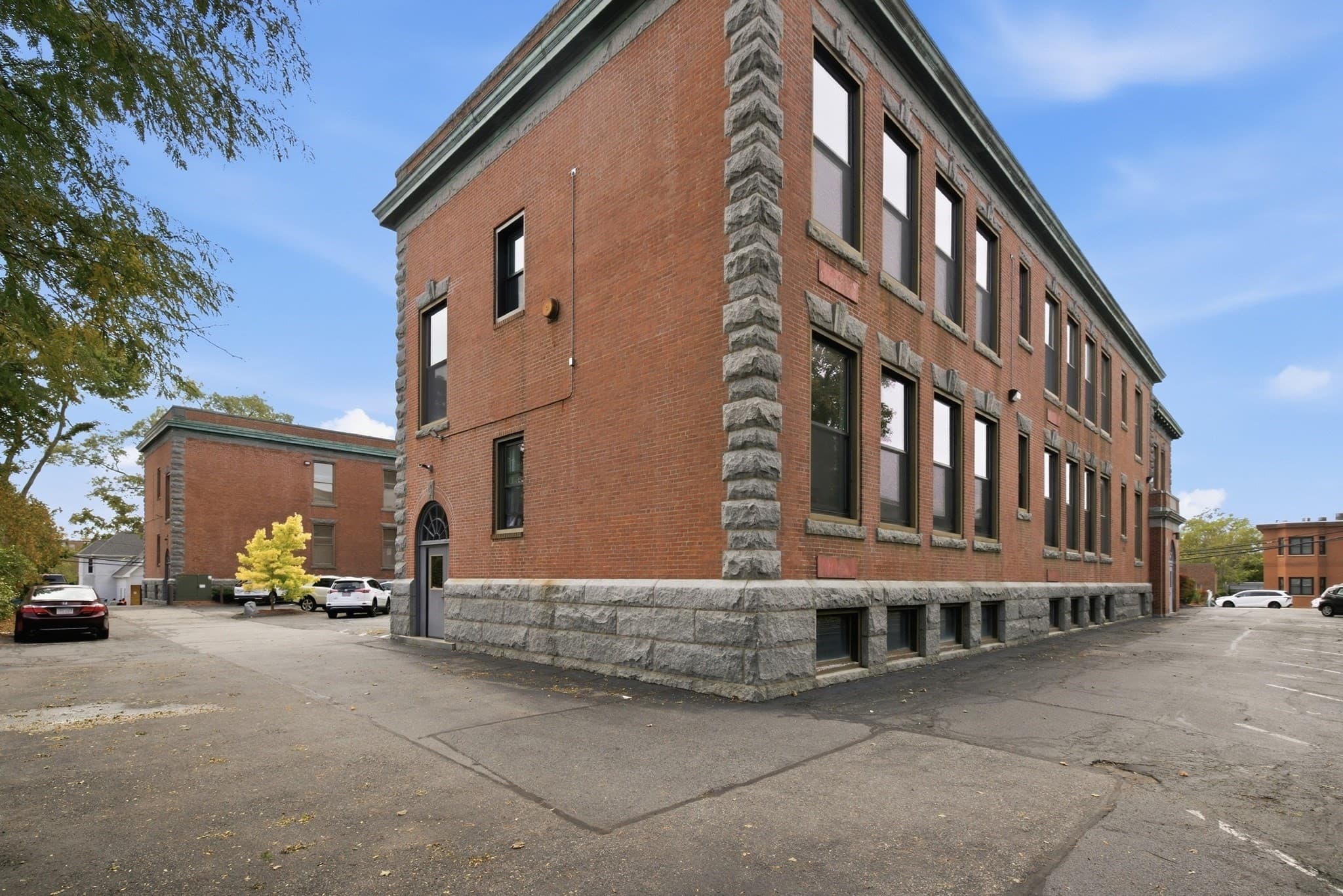 Condominium at 94 Newbury Ave # 402, Quincy MA 02171, Quincy, photo 36 of 41