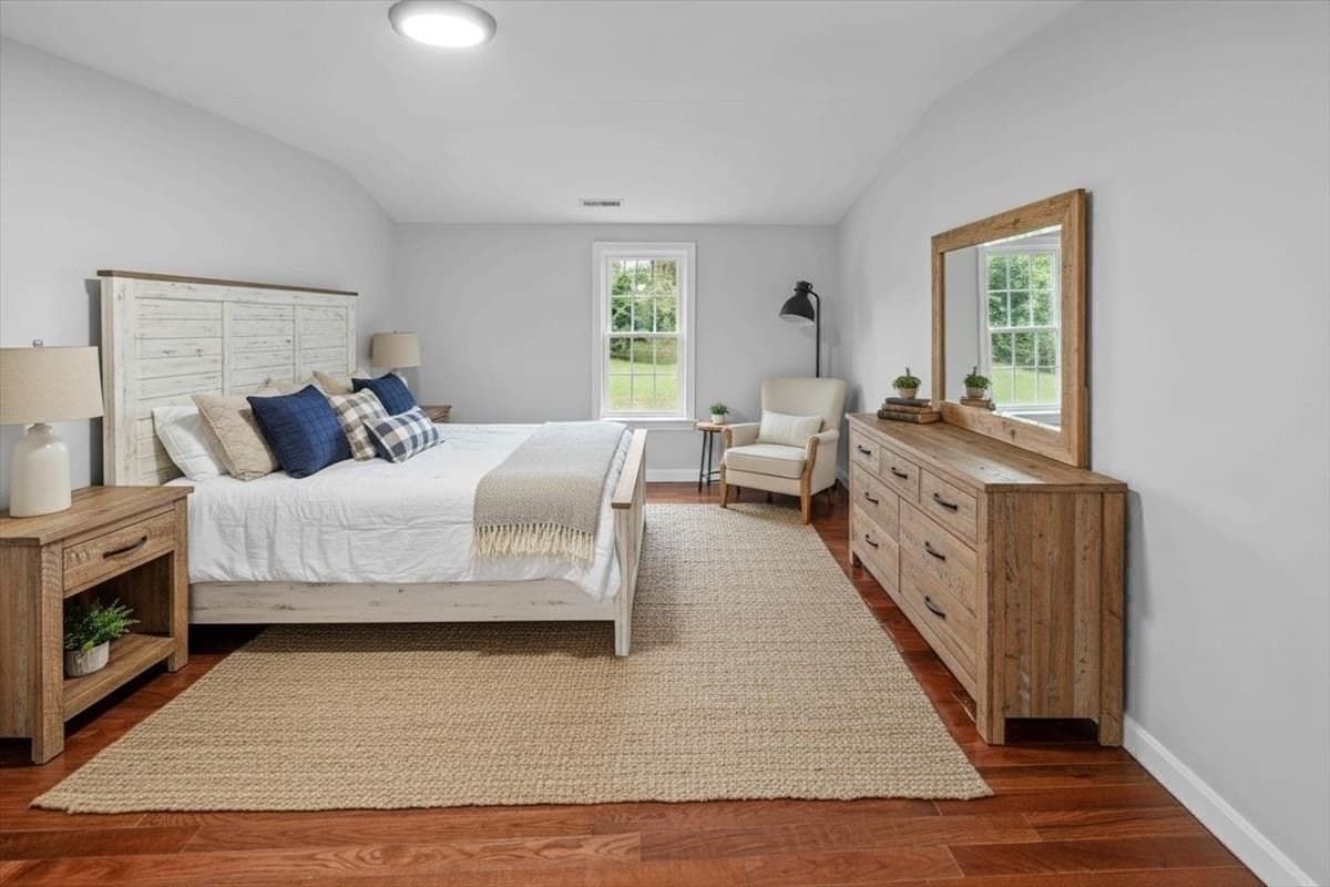 Single Family Residence at 118 Old Groveland Rd, Haverhill MA 01835, Haverhill, photo 10 of 38