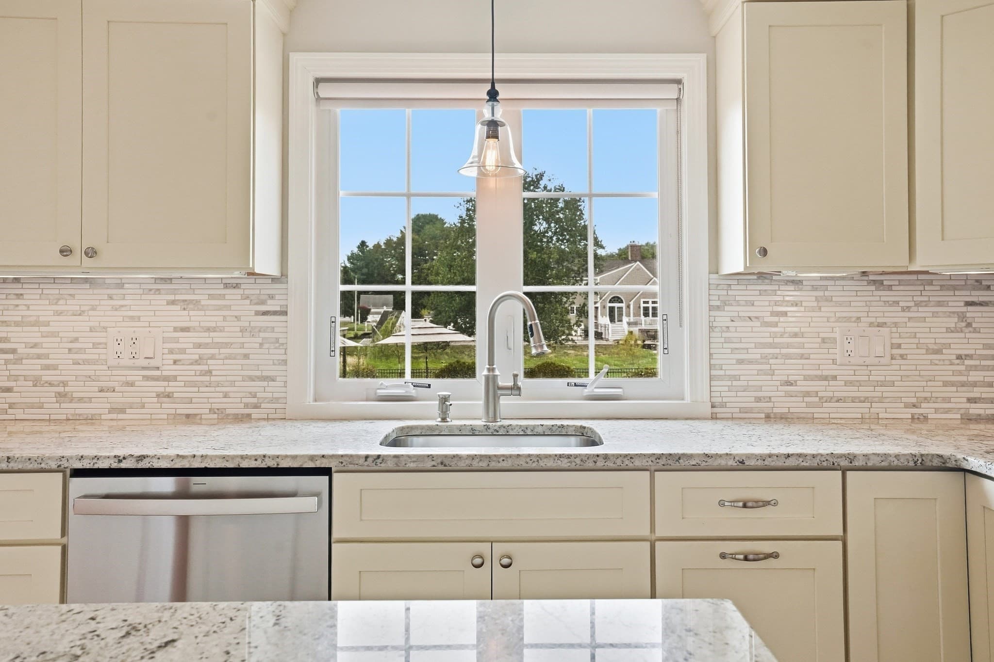 Single Family Residence at 6 Turner Dr, North Reading MA 01864, North Reading, photo 11 of 42