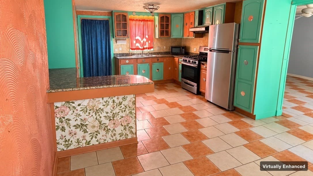 Single Family Residence at 7 Upton St, Fitchburg MA 01420, Fitchburg, photo 6 of 20