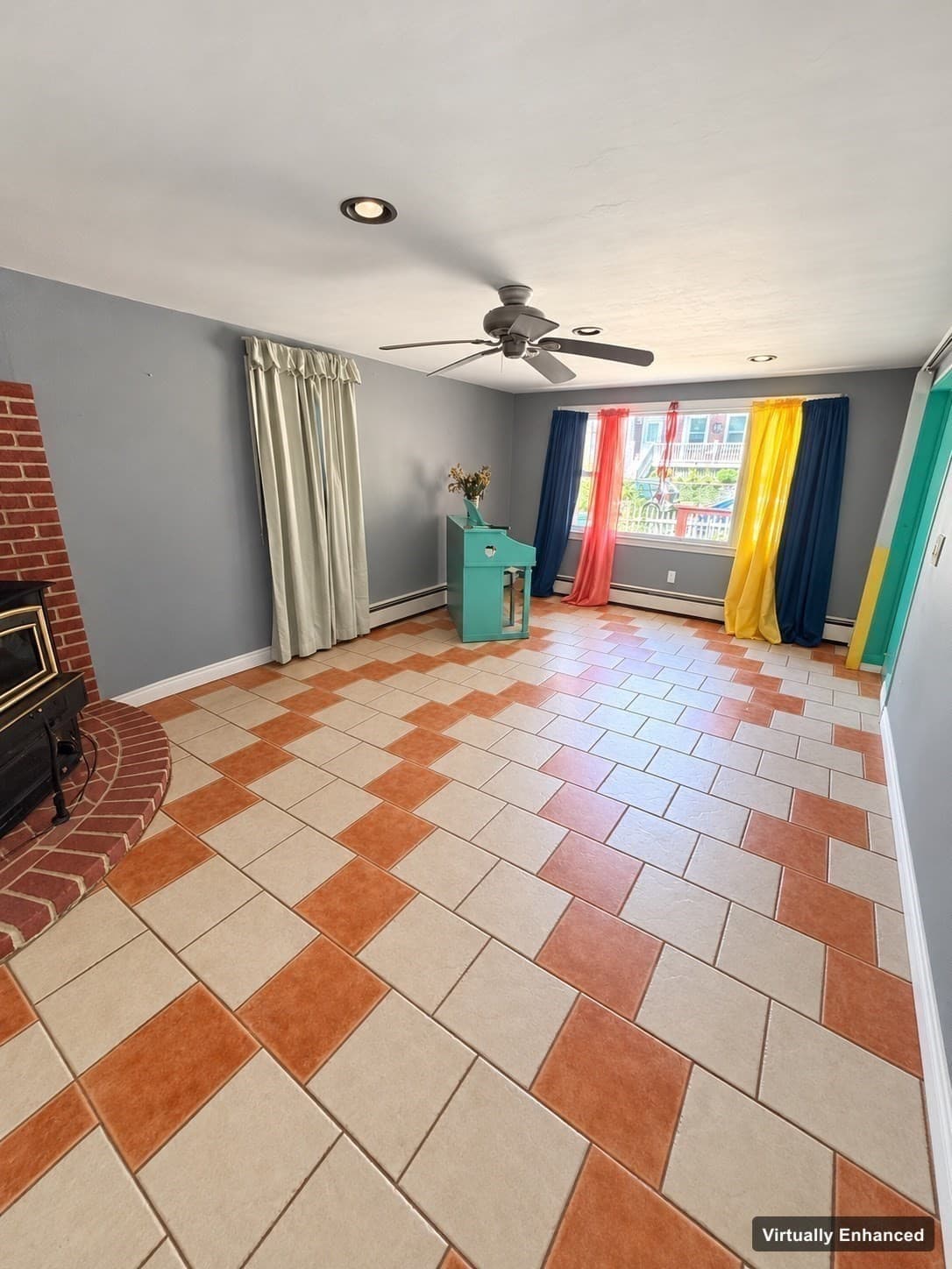 Single Family Residence at 7 Upton St, Fitchburg MA 01420, Fitchburg, photo 4 of 20