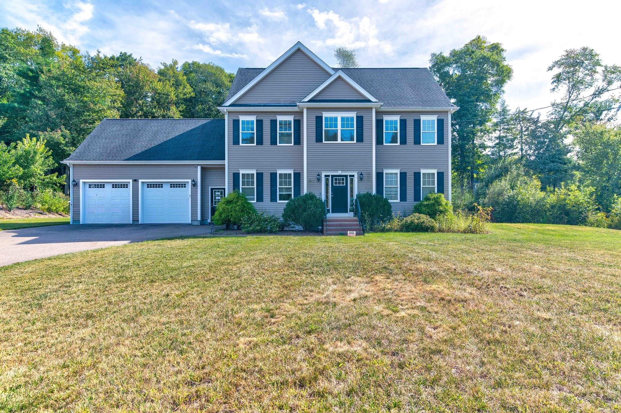 60 Foxboro Rd, Wrentham MA 02093