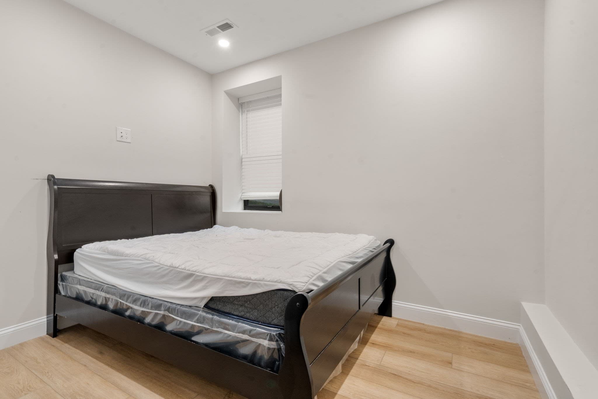 Condominium at 34 Perthshire Road # 34, Boston MA 02135, Boston, photo 17 of 22