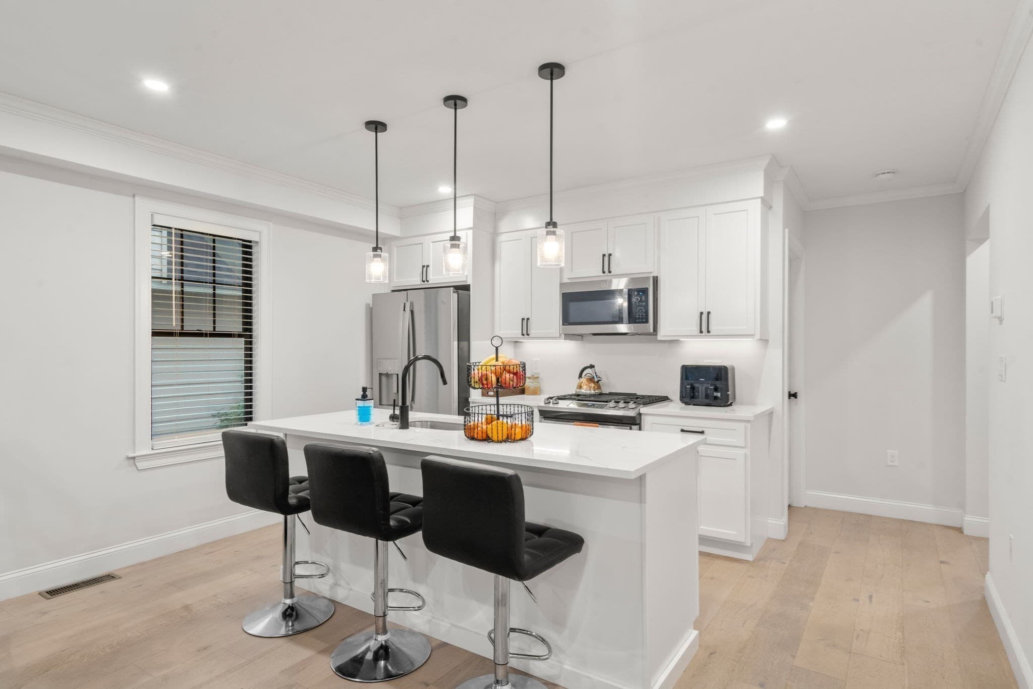Condominium at 34 Perthshire Road # 34, Boston MA 02135, Boston, photo 4 of 22