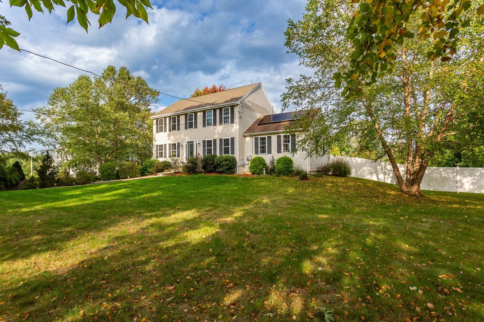 Single Family Residence at 63 Franklin St, Halifax MA 02338, Halifax, photo 2 of 39