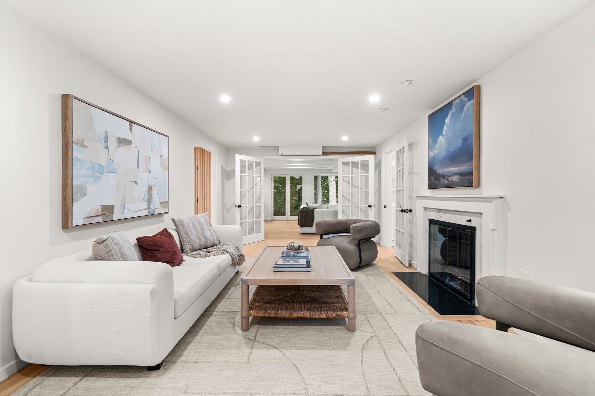 Single Family Residence at 31 Alba Rd, Wellesley MA 02481, Wellesley, photo 8 of 39