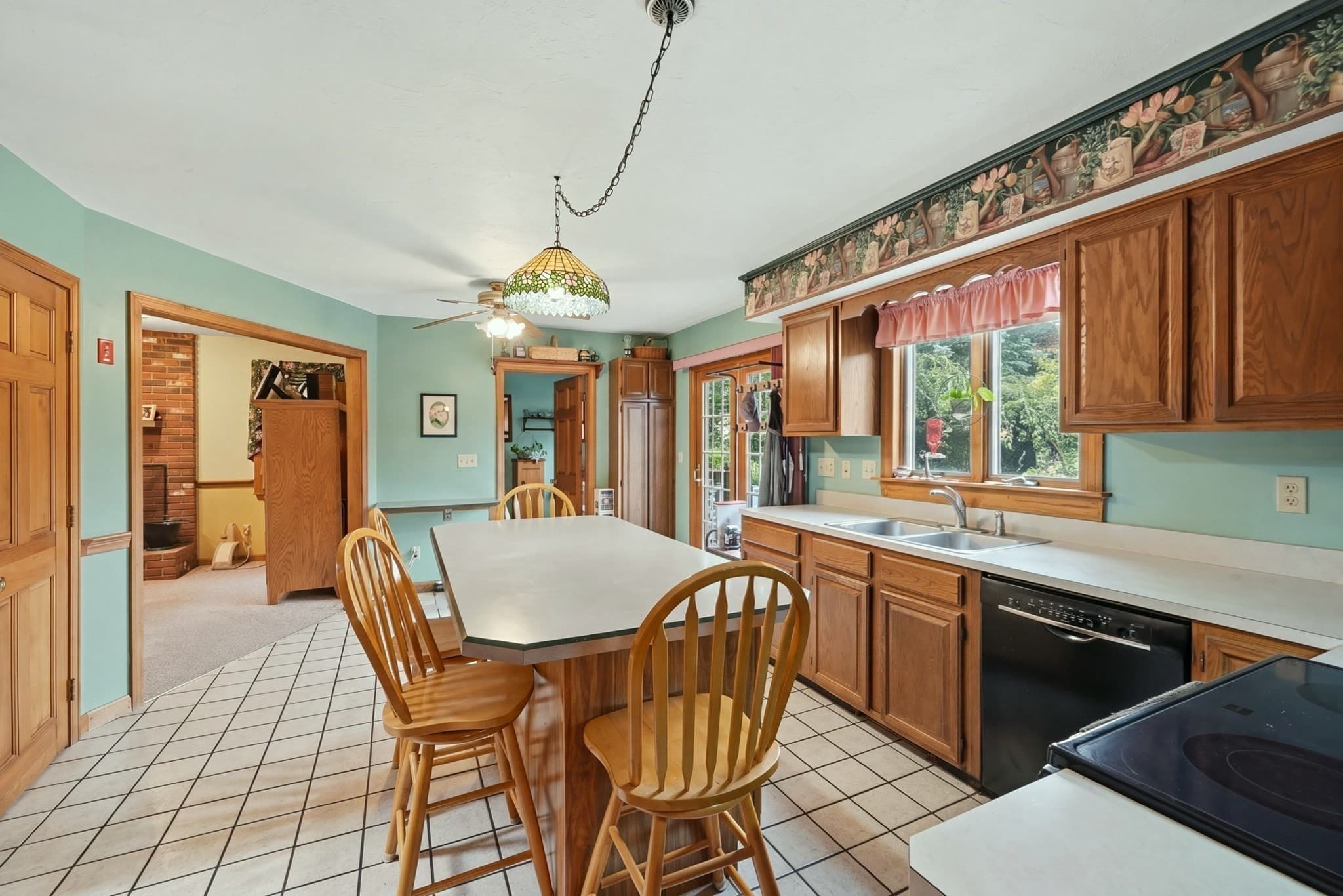 Single Family Residence at 235 Pierce Rd, West Brookfield MA 01585, West Brookfield, photo 7 of 38