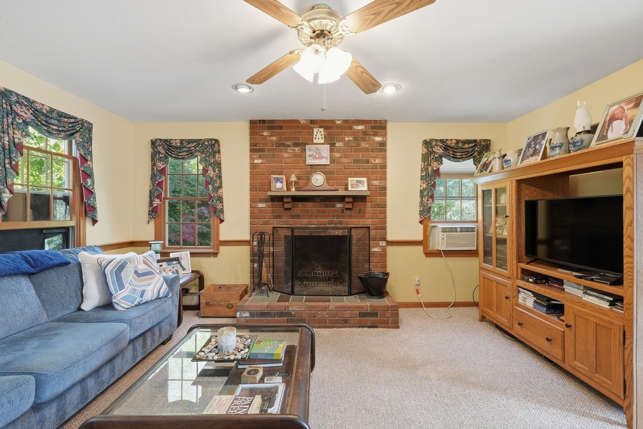 Single Family Residence at 235 Pierce Rd, West Brookfield MA 01585, West Brookfield, photo 10 of 38