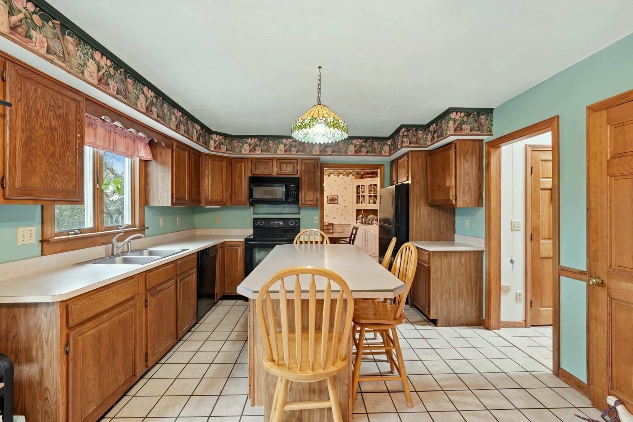 Single Family Residence at 235 Pierce Rd, West Brookfield MA 01585, West Brookfield, photo 4 of 38