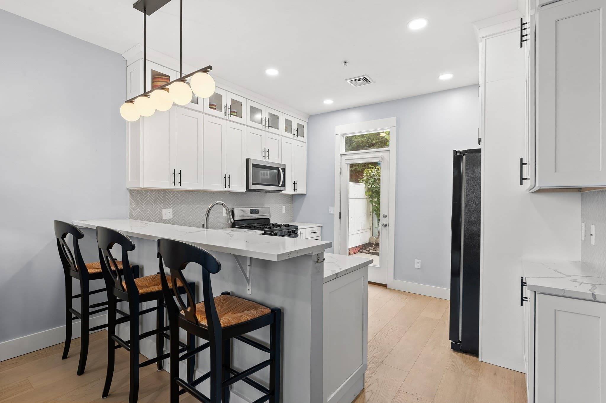 Condominium at 550 Dorchester Ave # 550, Boston MA 02127, Boston, photo 5 of 24