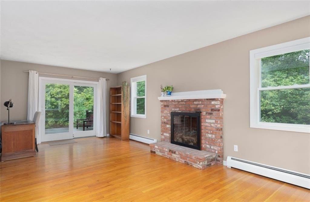 Single Family Residence at 172 Broad Rock Rd, South Kingstown RI 02879, South Kingstown, photo 3 of 38