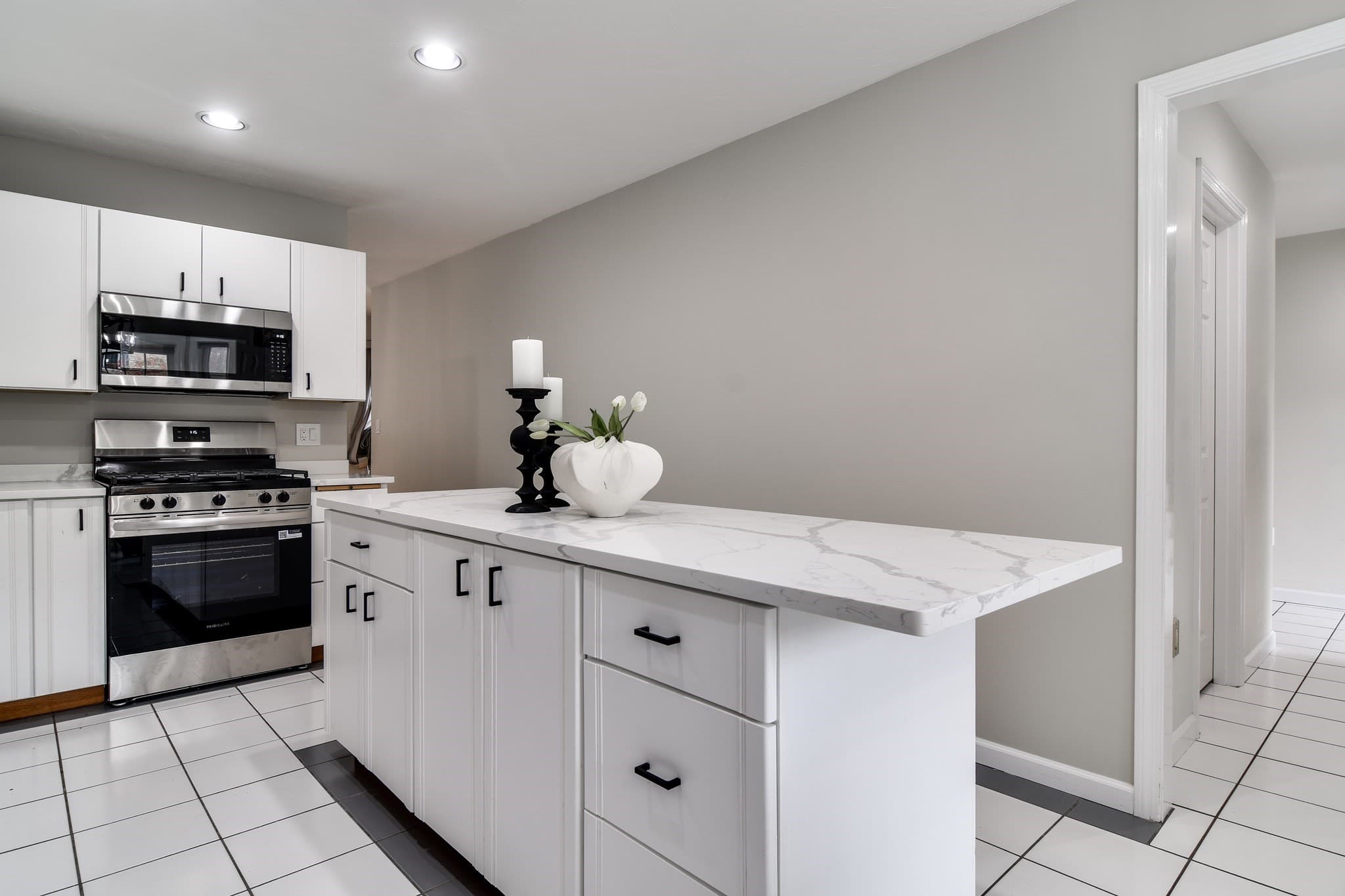 Condominium at 23 Powder Hill Way # 23, Westborough MA 01581, Westborough, photo 12 of 40