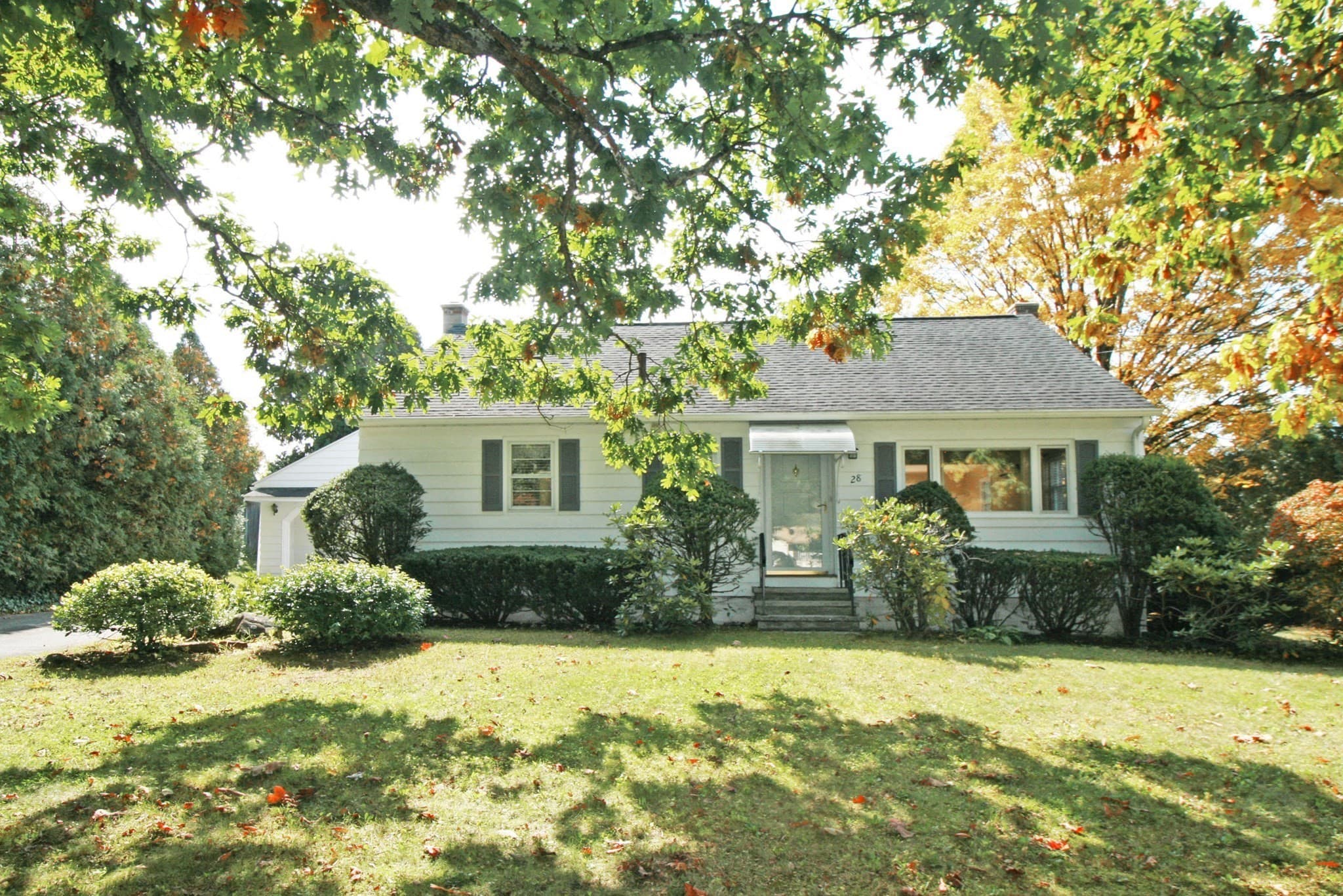 28 South Street, Easthampton MA 01027