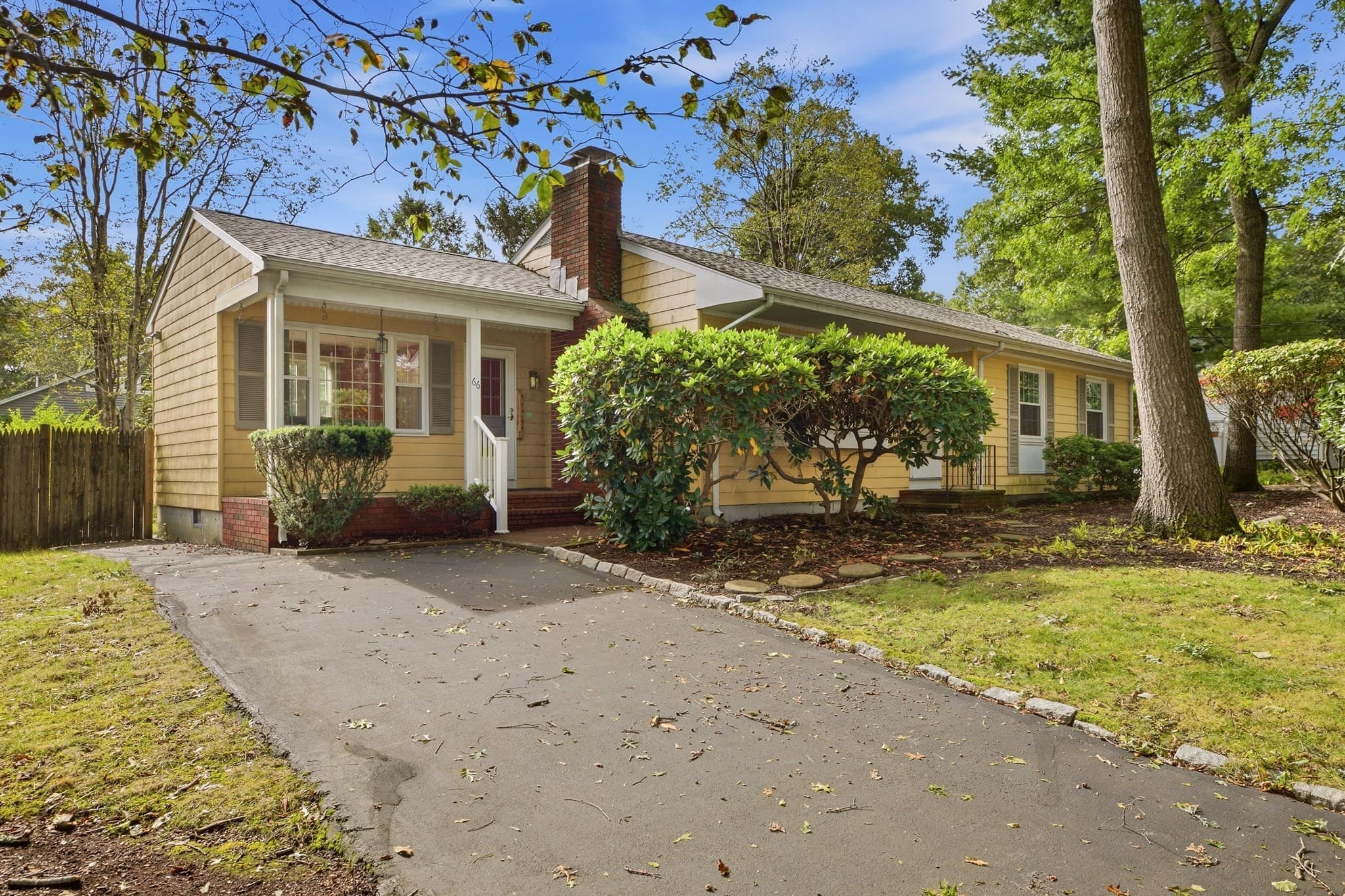 66 Eleanor St, Dartmouth MA 02747