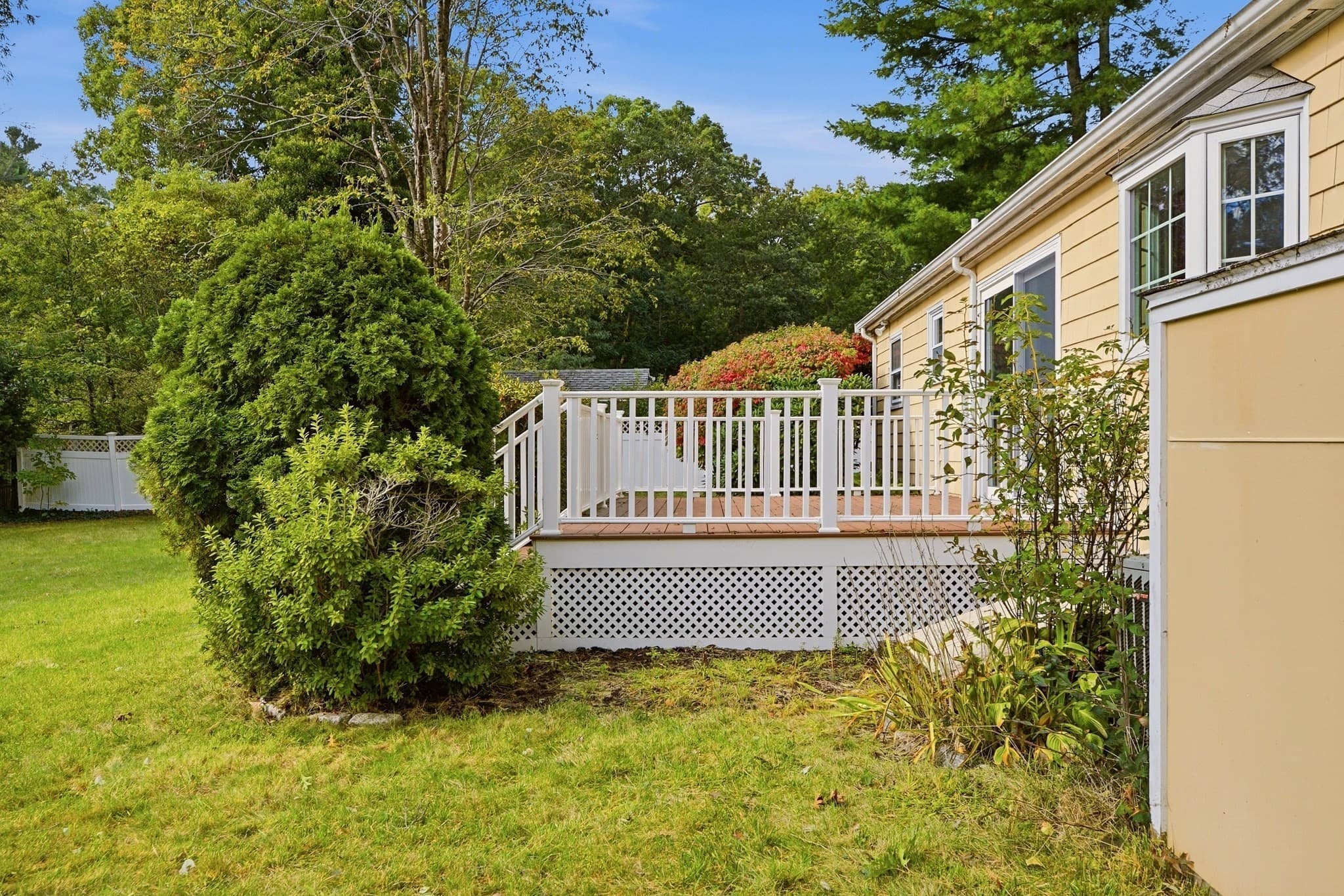 Single Family Residence at 66 Eleanor St, Dartmouth MA 02747, Dartmouth, photo 30 of 37