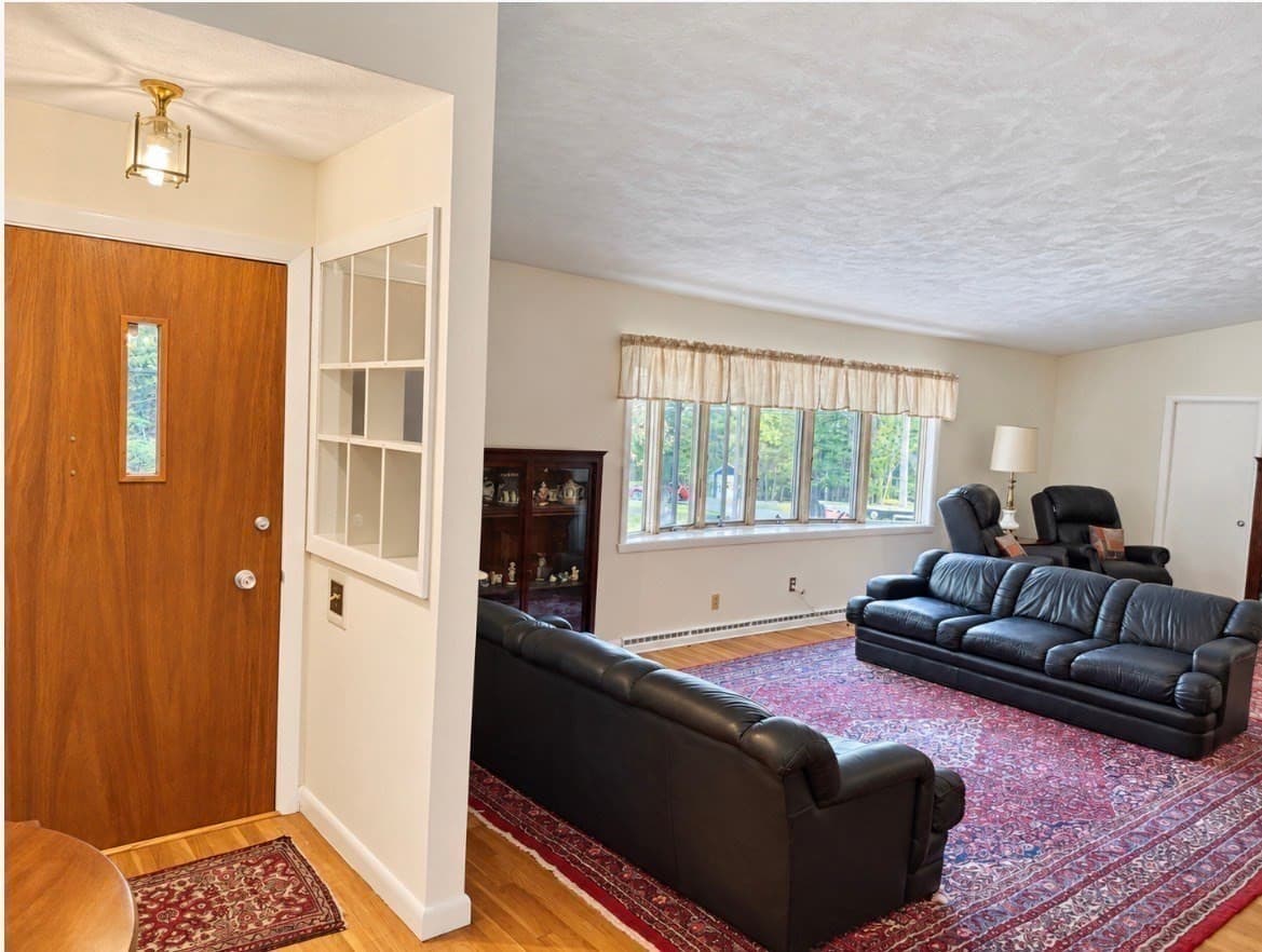 Single Family Residence at 15 Crest Dr, Dover MA 02030, Dover, photo 4 of 39