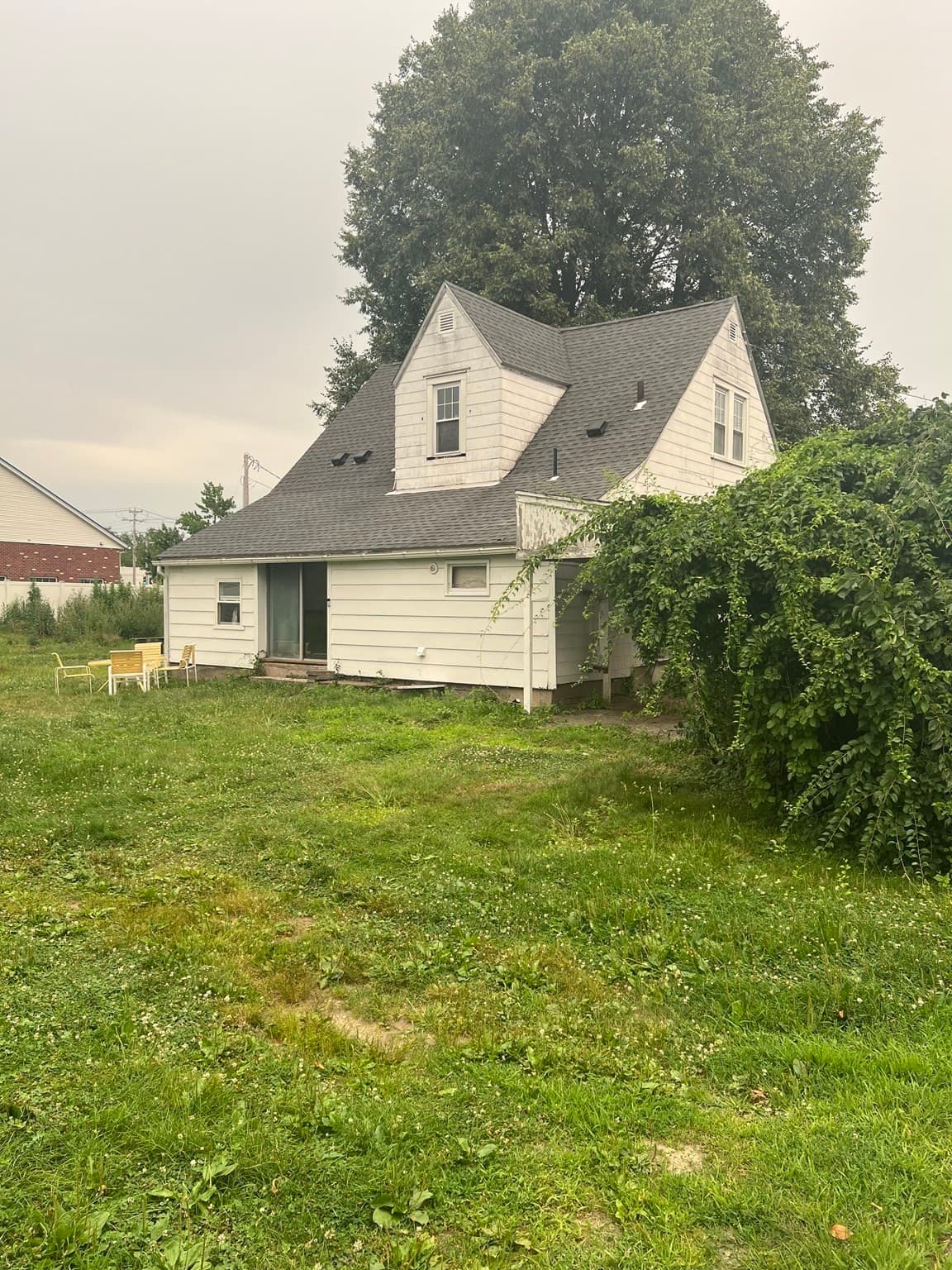 Single Family Residence at 17-19 Barrett St, Northampton MA 01060, Northampton, photo 7 of 37