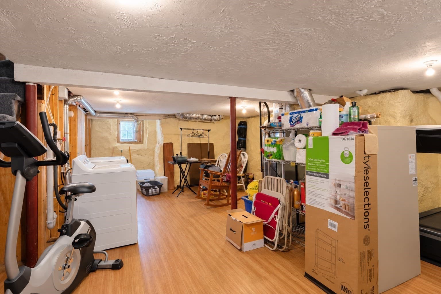 Condominium at 156 Elmwood Ave # B, Quincy MA 02170, Quincy, photo 20 of 22