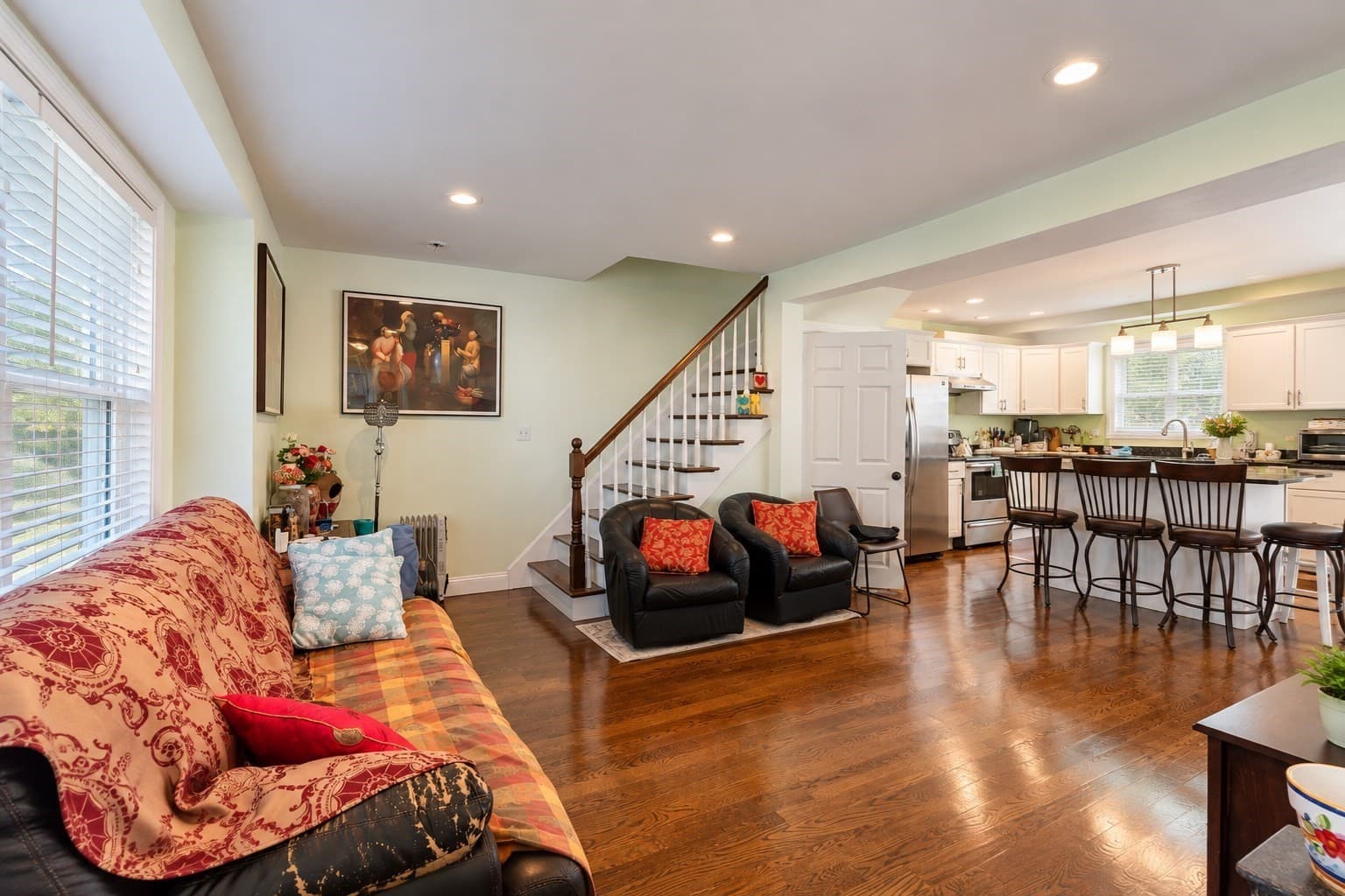 Condominium at 156 Elmwood Ave # B, Quincy MA 02170, Quincy, photo 8 of 22