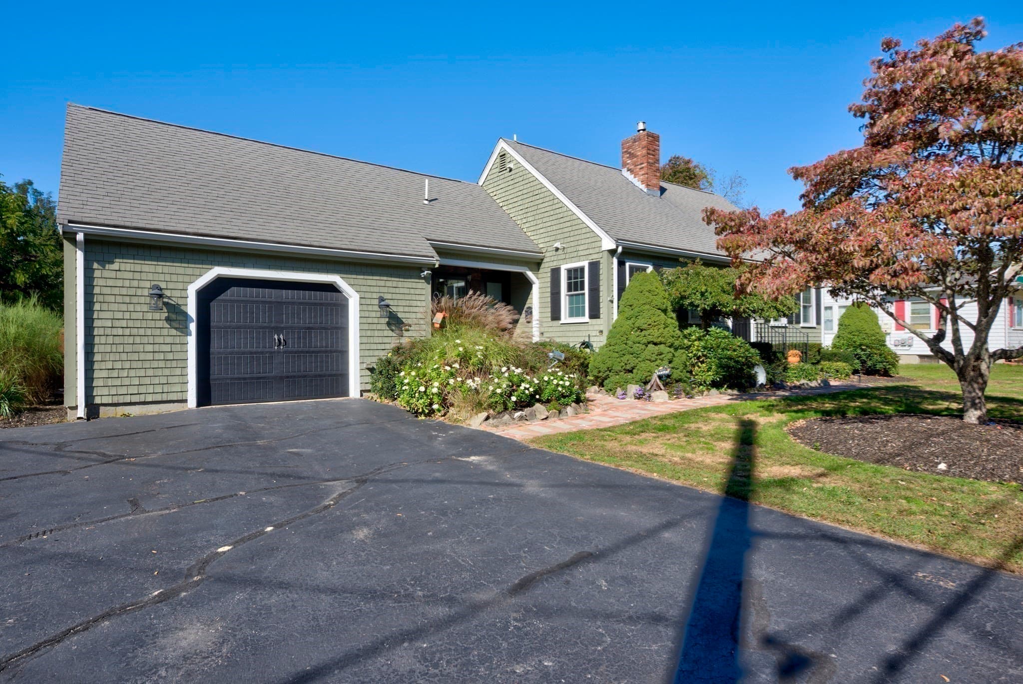 55 Mellen St, Brockton MA 02301