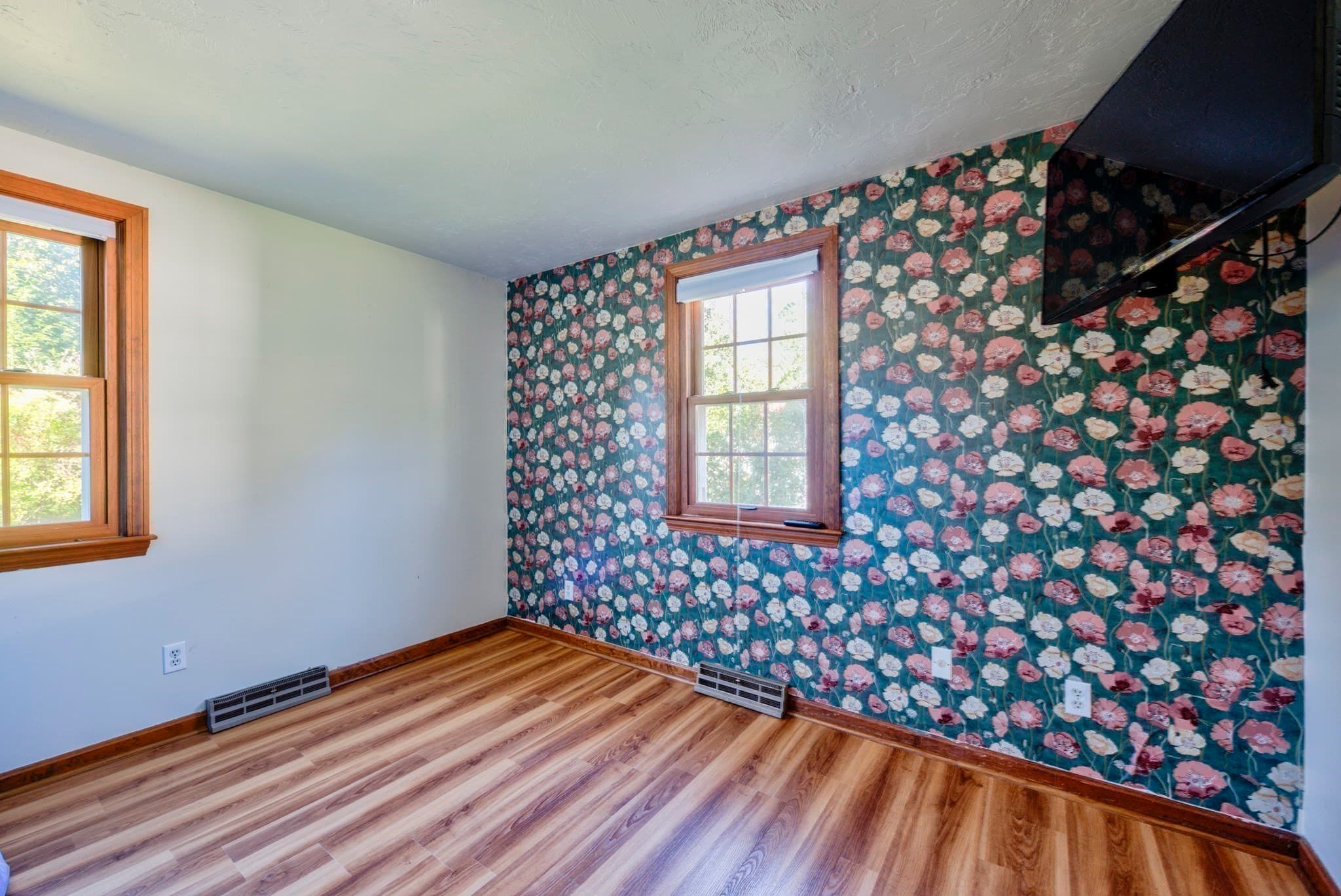 Single Family Residence at 55 Mellen St, Brockton MA 02301, Brockton, photo 20 of 42