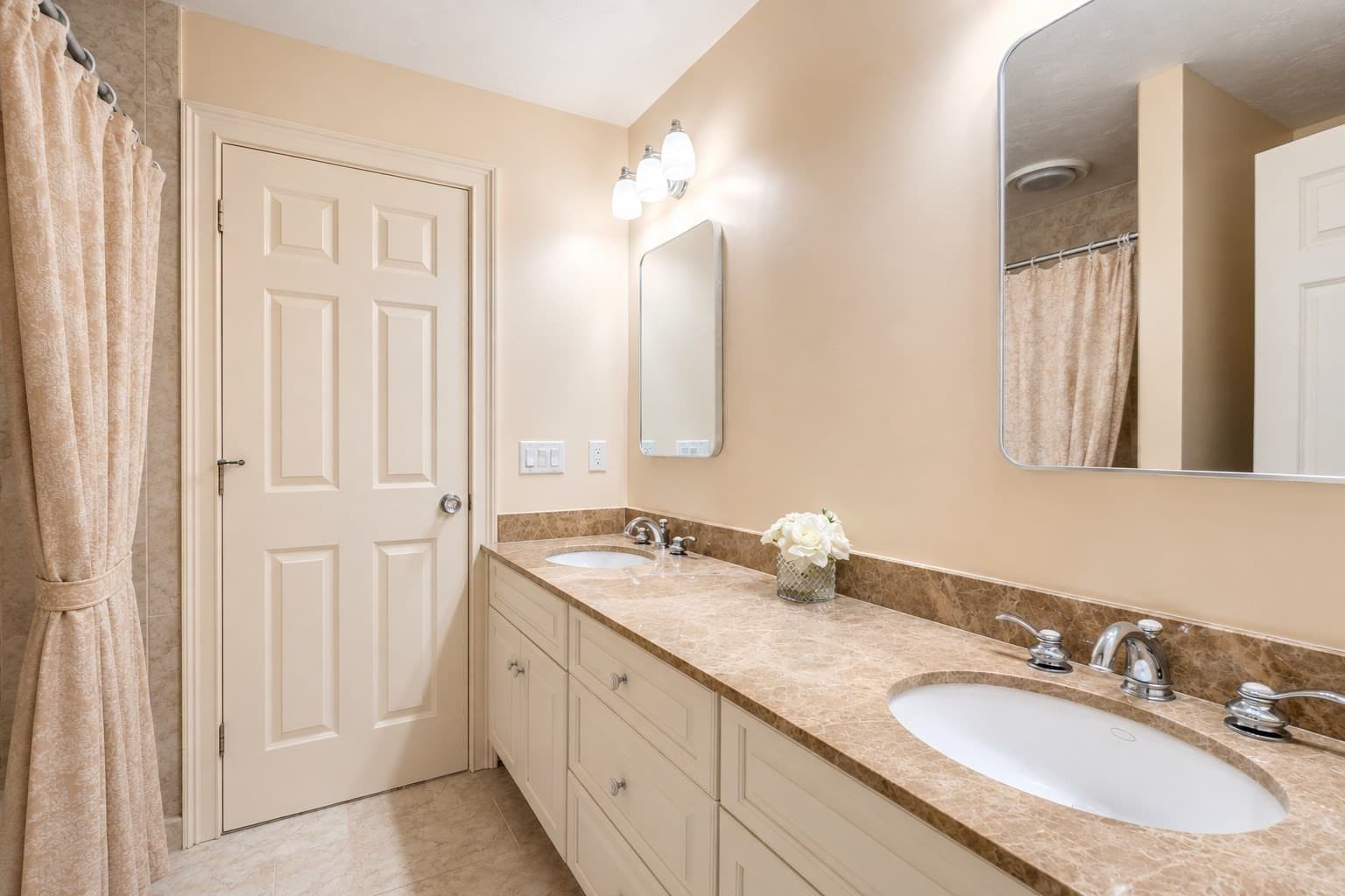 Single Family Residence at 12 Olde Hickory Path, Westborough MA 01581, Westborough, photo 21 of 33