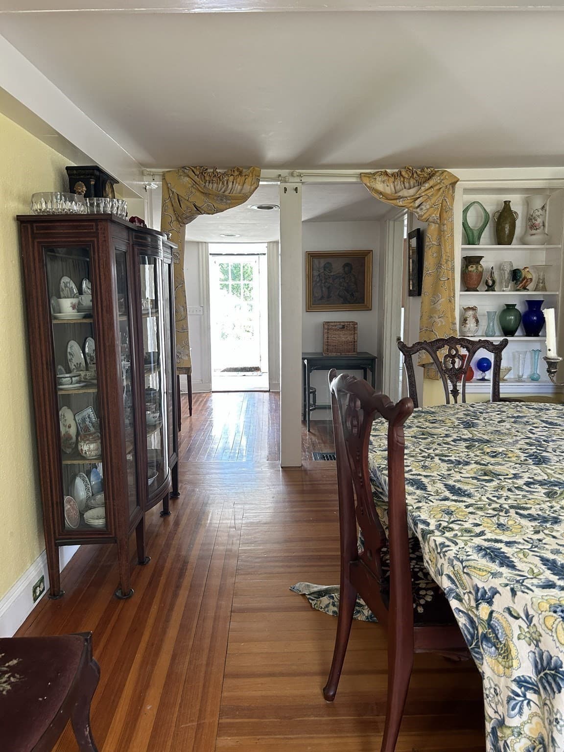 Single Family Residence at 5 Roberts Ct, Gloucester MA 01930, Gloucester, photo 13 of 42