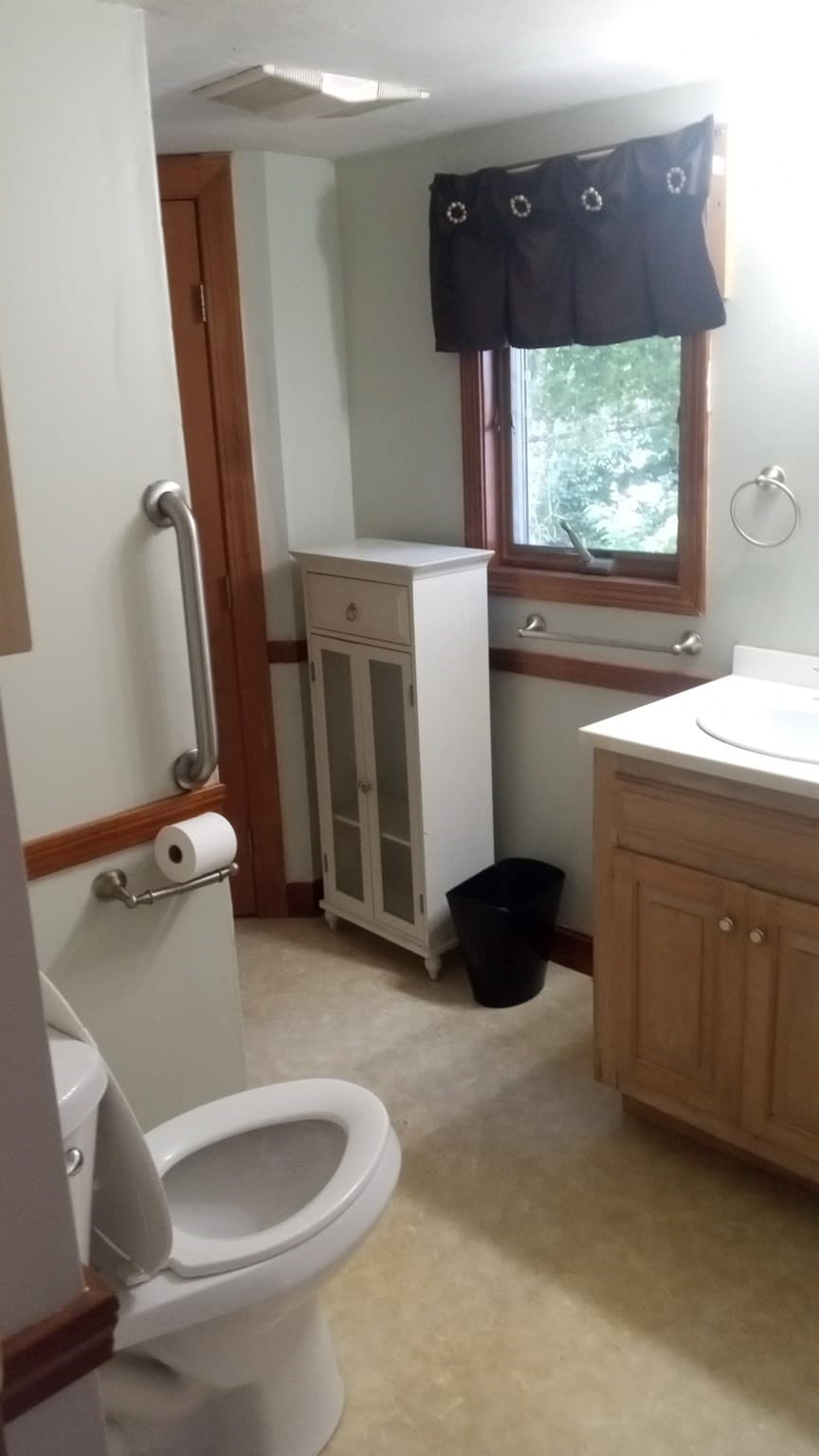 Single Family Residence at 14 Sibley St, Grafton MA 01519, Grafton, photo 5 of 6