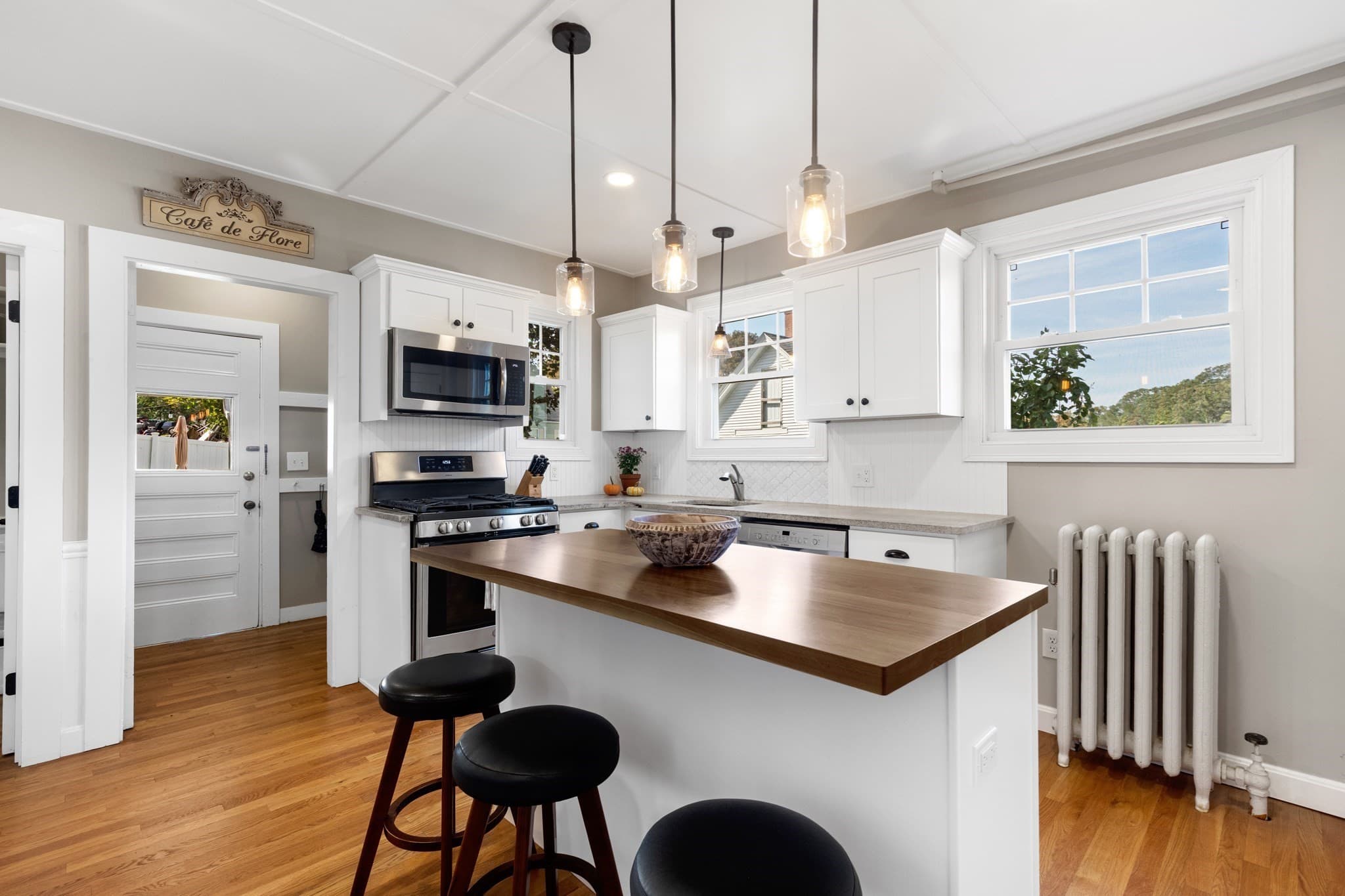 Single Family Residence at 1 Sagamore St, Plymouth MA 02360, Plymouth, photo 20 of 40