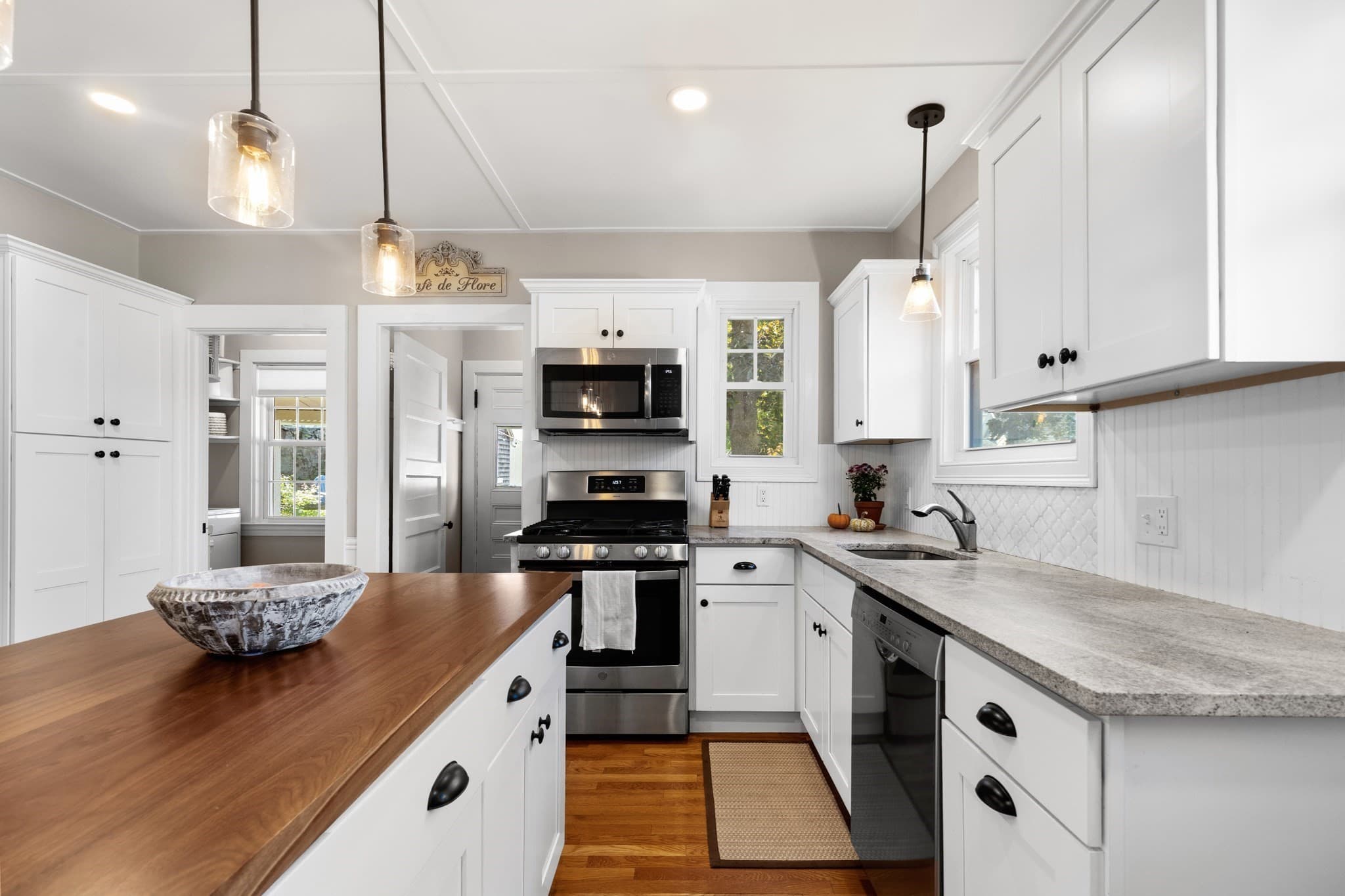 Single Family Residence at 1 Sagamore St, Plymouth MA 02360, Plymouth, photo 21 of 40