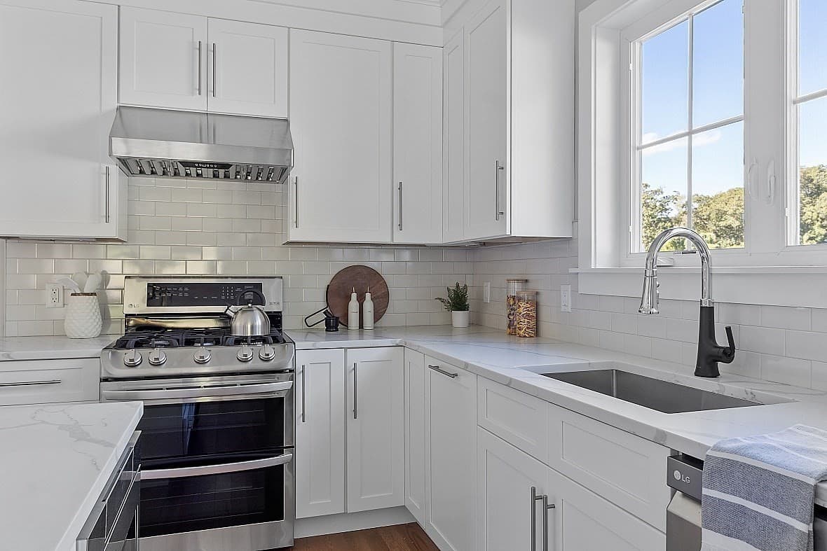 Condominium at 14 Conifer Circle # 3, Shrewsbury MA 01545, Shrewsbury, photo 5 of 21