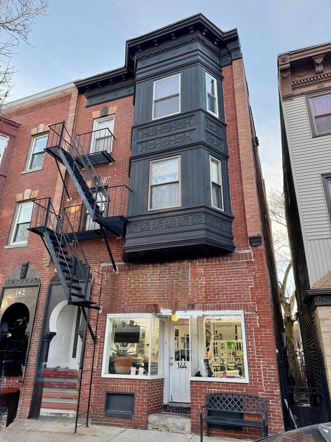 4 Family at 144 Chelsea Street, Boston MA 02128, Boston, photo 12 of 12
