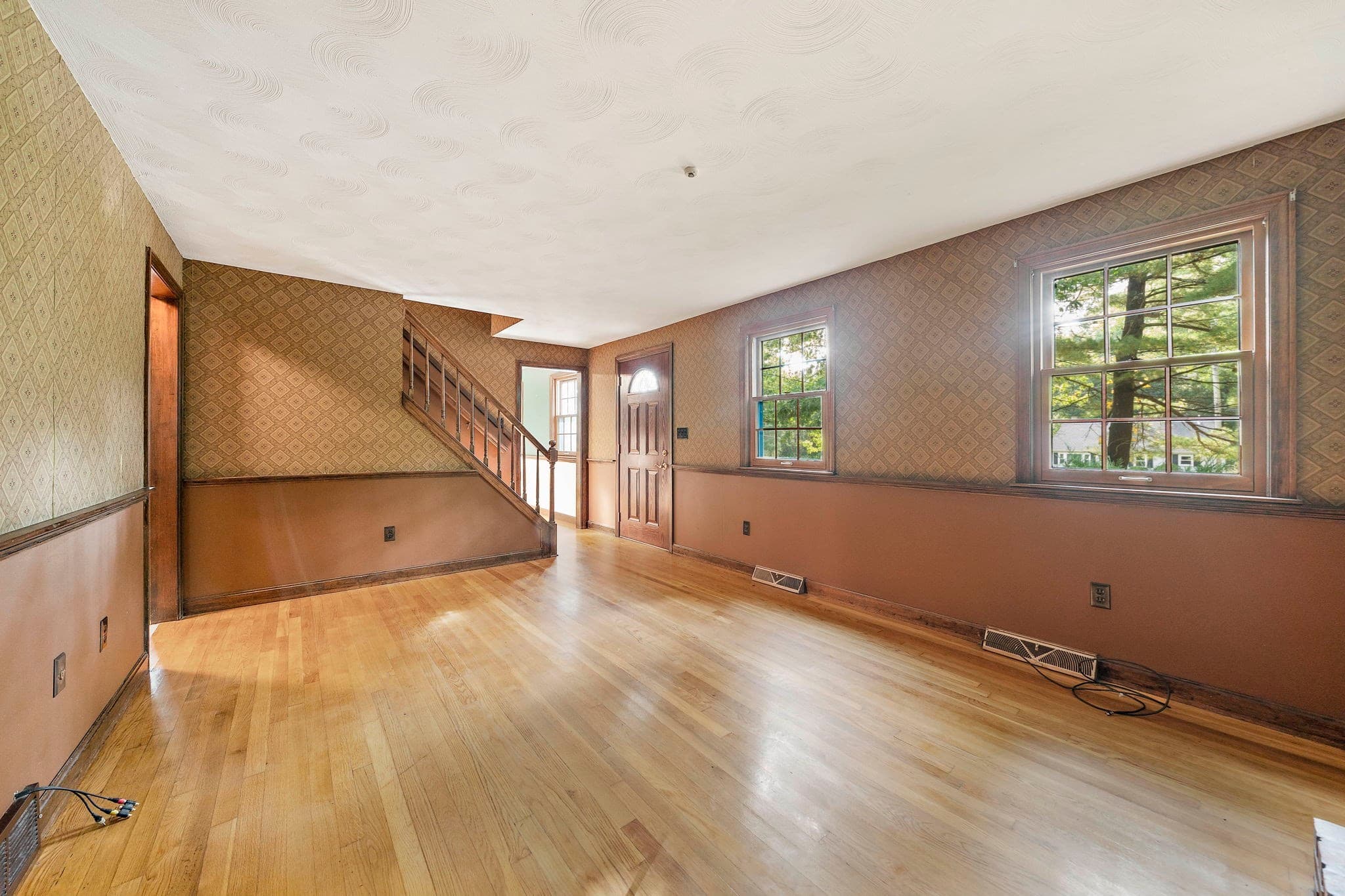 Single Family Residence at 215 Bay State Cir, Hanson MA 02341, Hanson, photo 10 of 28