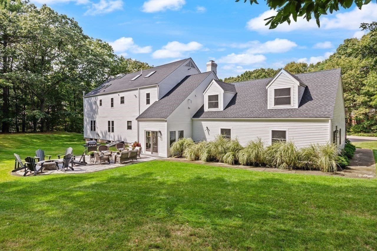 Single Family Residence at 16 Weathervane Rd, Canton MA 02021, Canton, photo 37 of 42