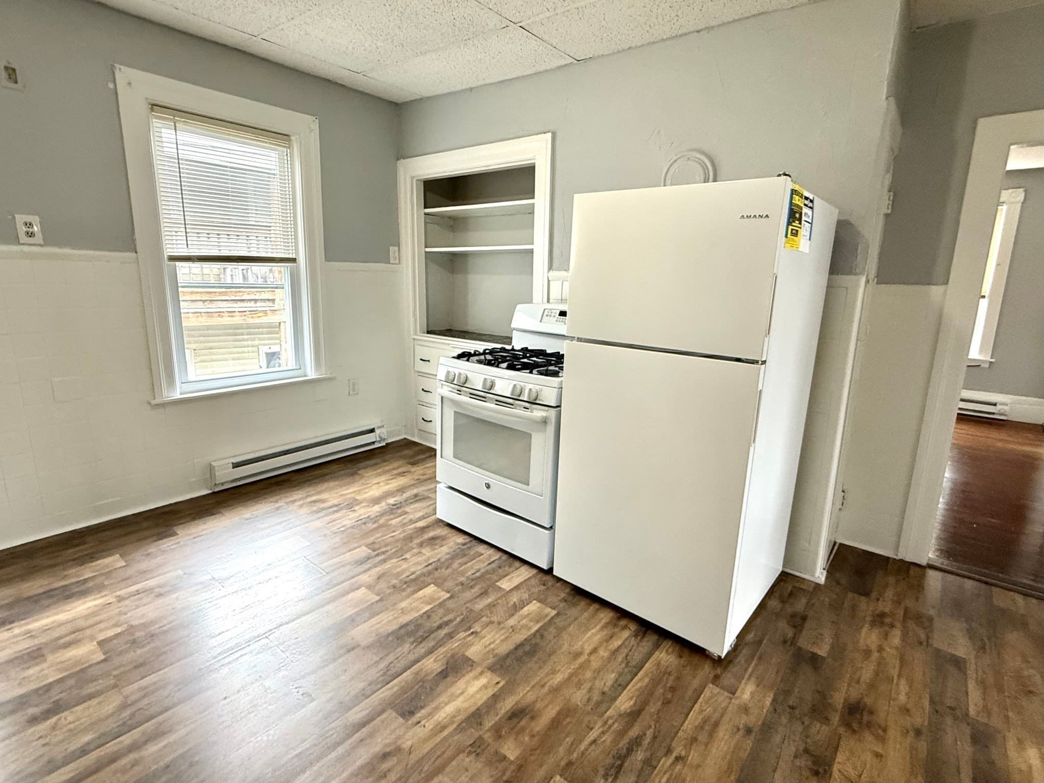 4 Family at 6 Berkeley St, Worcester MA 01605, Worcester, photo 9 of 21