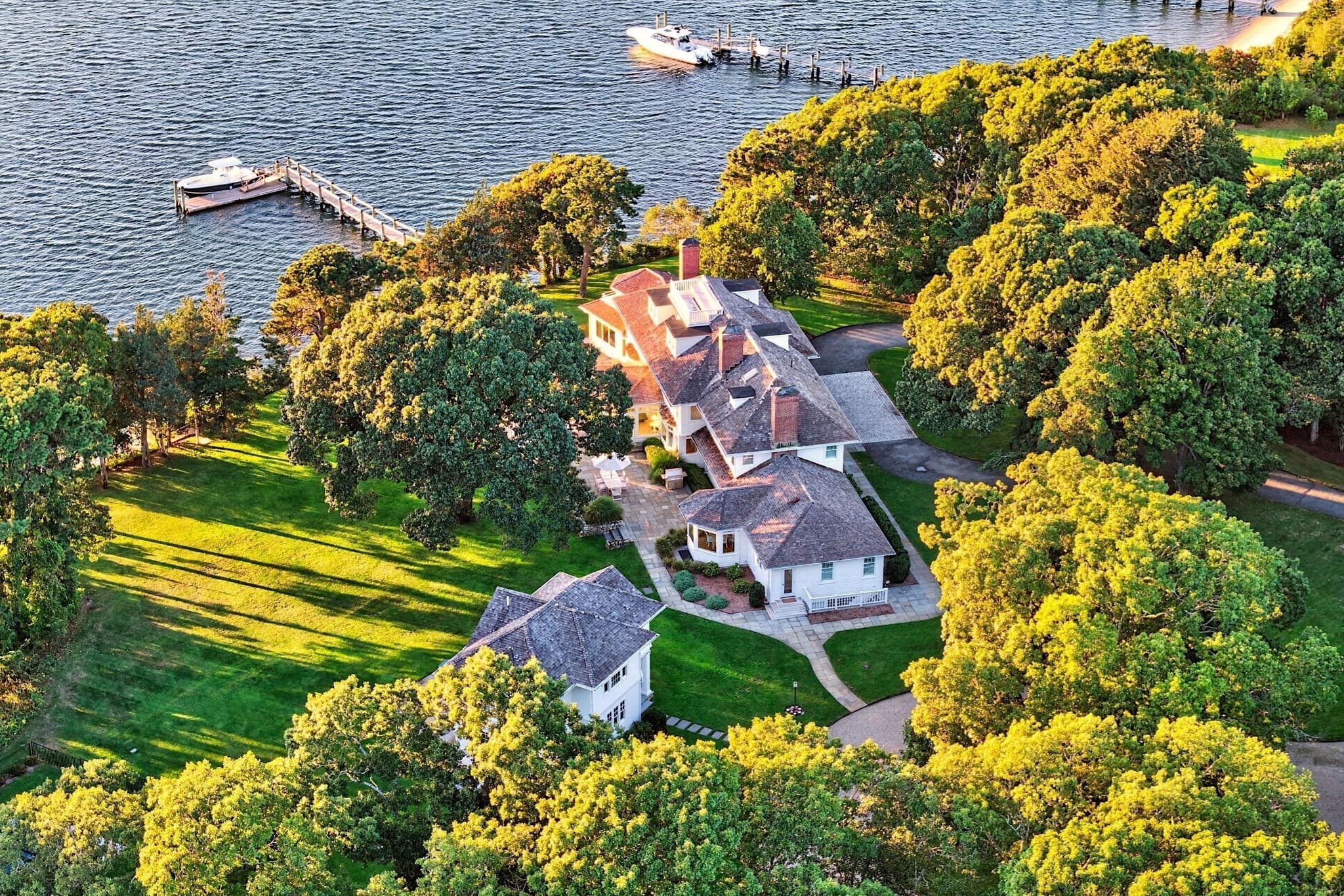 Single Family Residence at 143 Bayberry Way, Barnstable MA 02655, Barnstable, photo 6 of 42