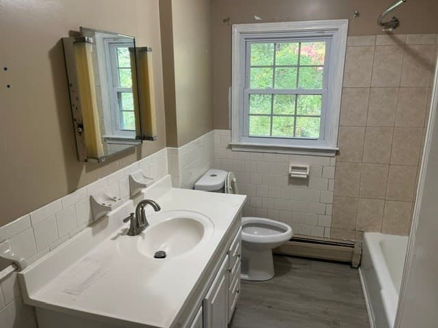 Single Family Residence at 640 Oakhill Ave, Attleboro MA 02703, Attleboro, photo 6 of 10