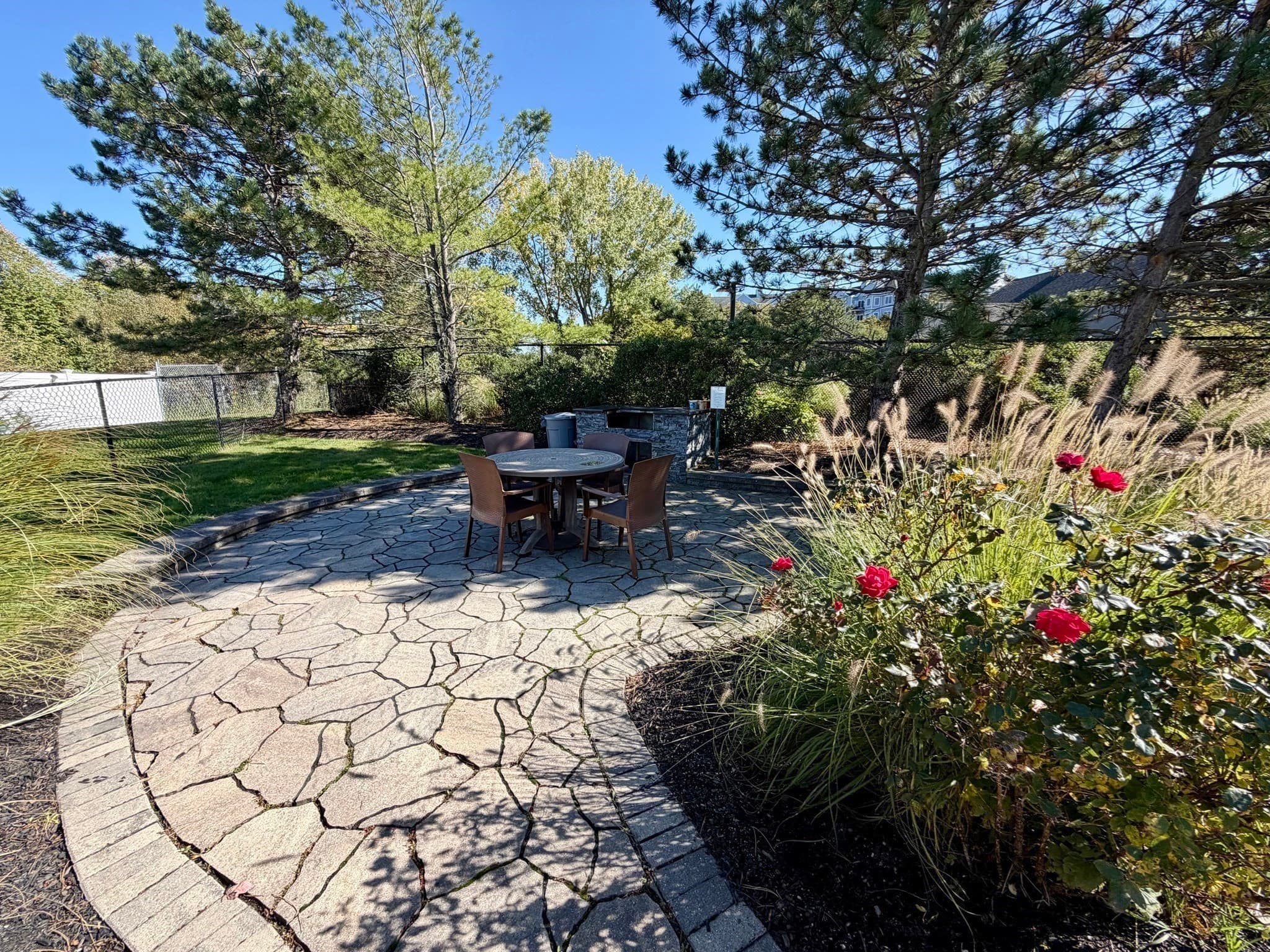 Condominium at 10 Seaport Dr # 2617, Quincy MA 02171, Quincy, photo 12 of 26