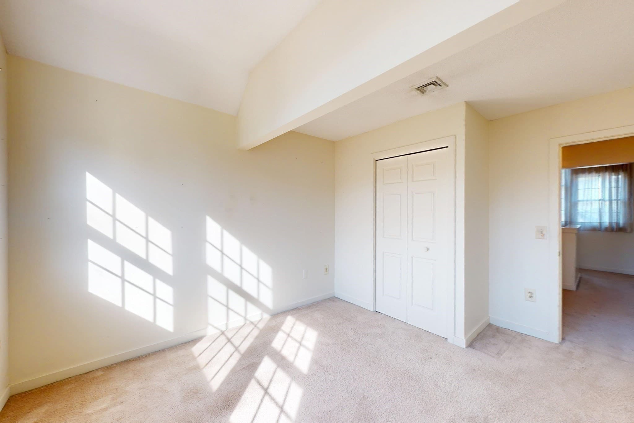 Condominium at 62 Amity Place # 62, Amherst MA 01002, Amherst, photo 23 of 27